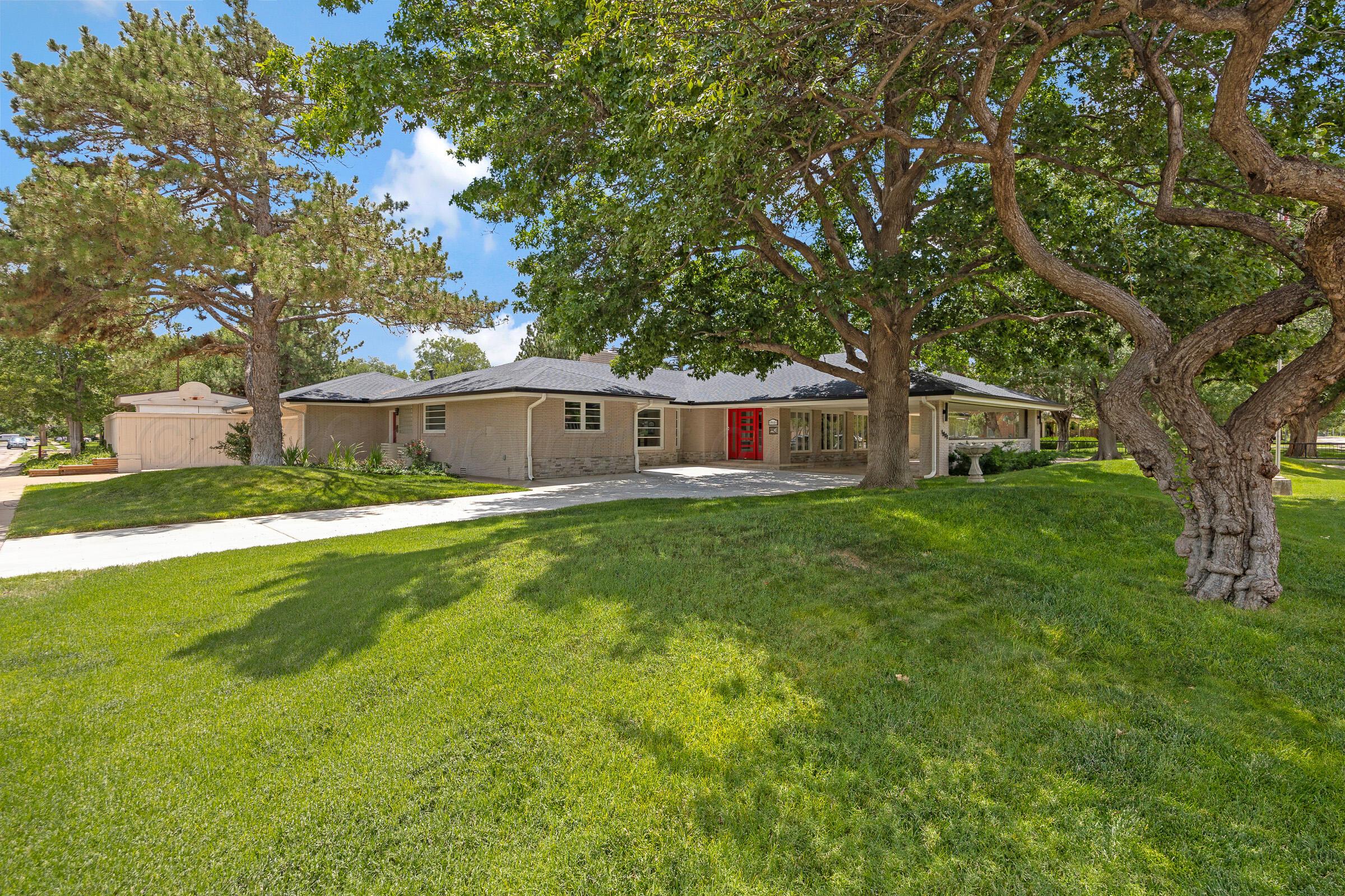 1901 Julian Boulevard Property Photo 3