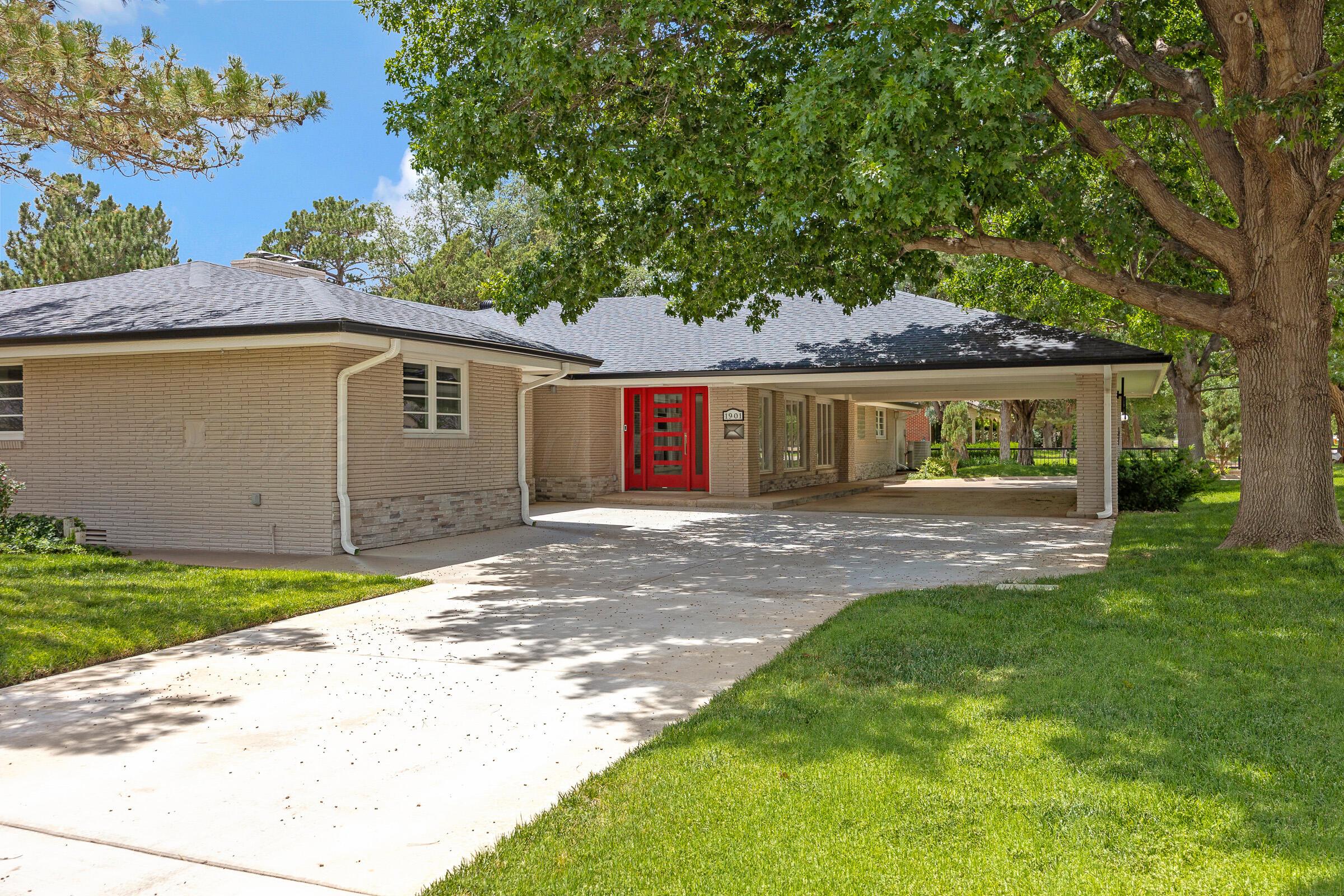 1901 Julian Boulevard Property Photo 4