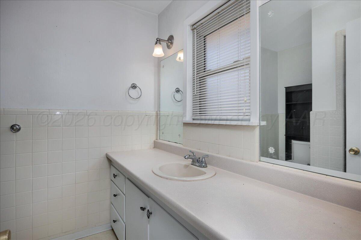 3712 S Virginia Street Property Photo 18