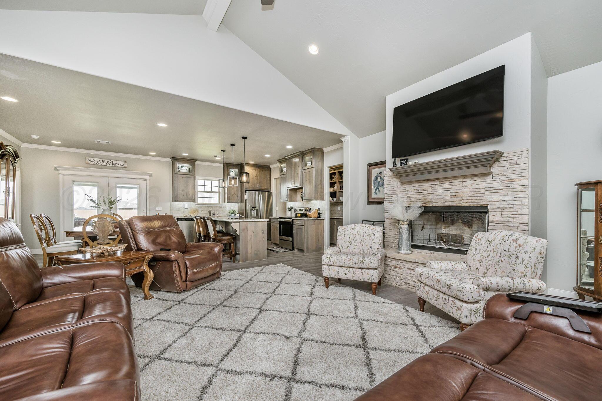 10075 Red Deer Drive Property Photo 5
