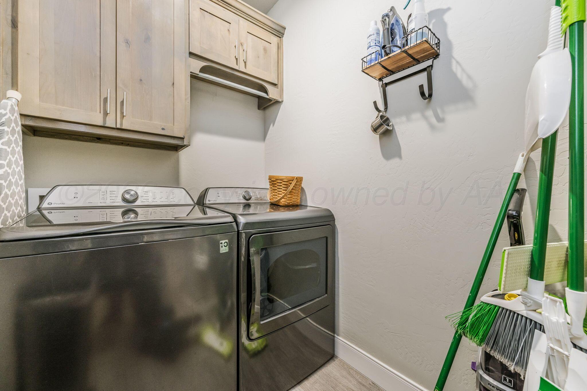 10075 Red Deer Drive Property Photo 21