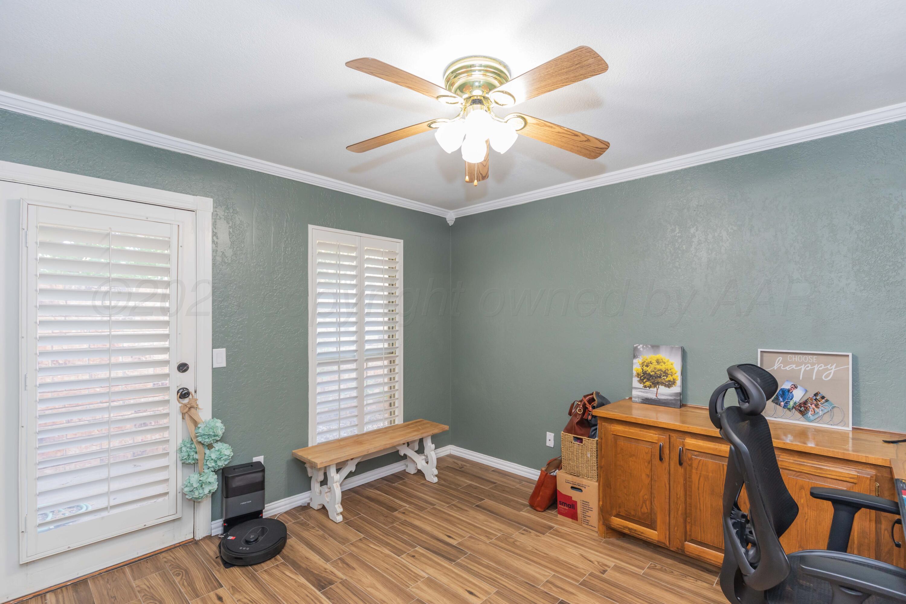 7610 Sleepy Hollow Boulevard Property Photo 8