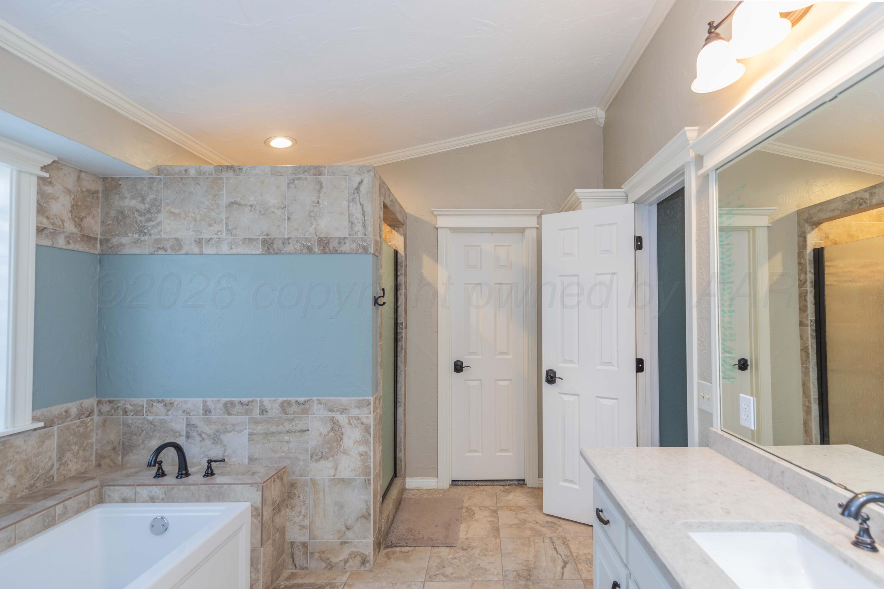 7610 Sleepy Hollow Boulevard Property Photo 9