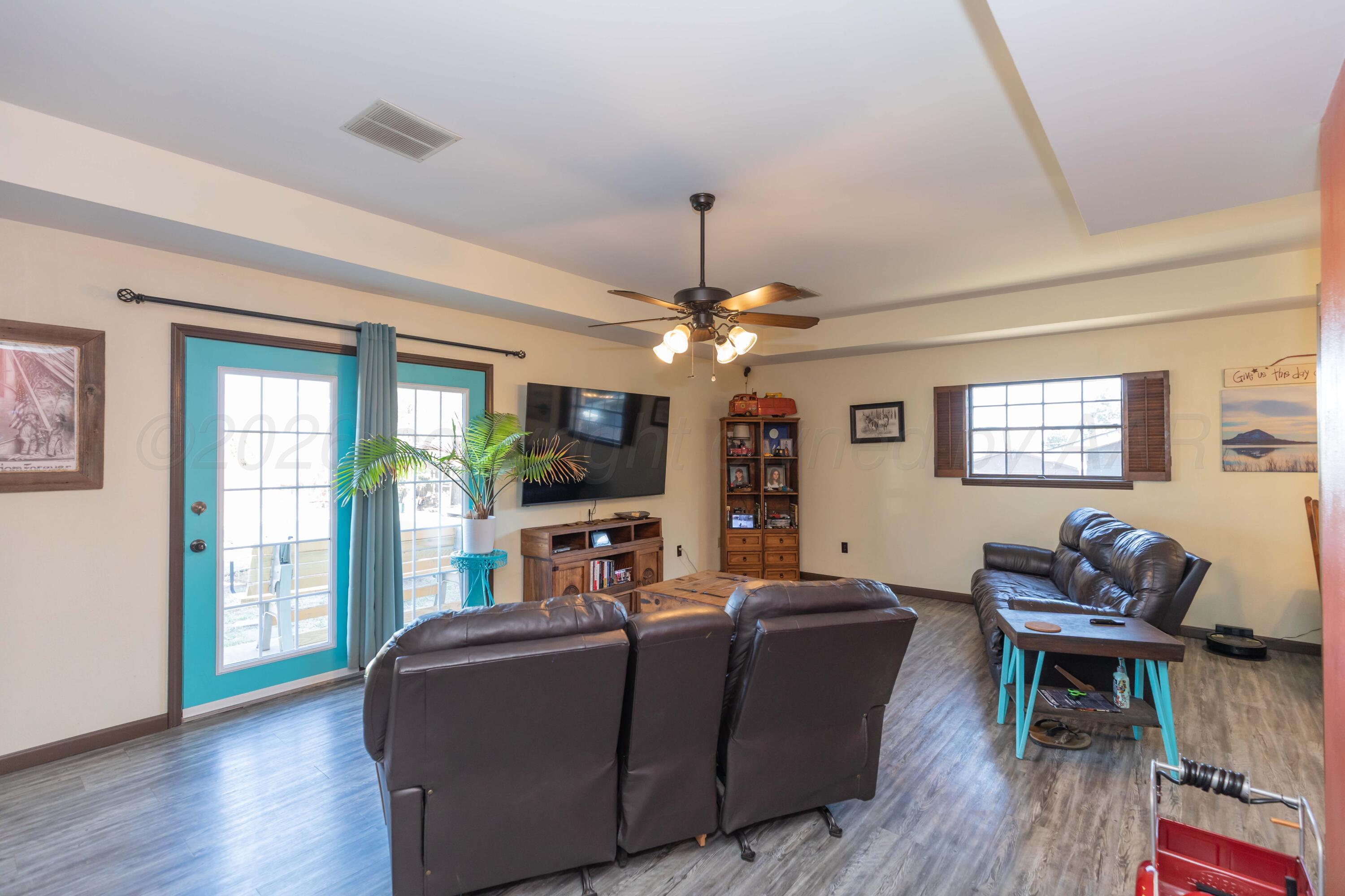 108 Jefferson Street Property Photo 17