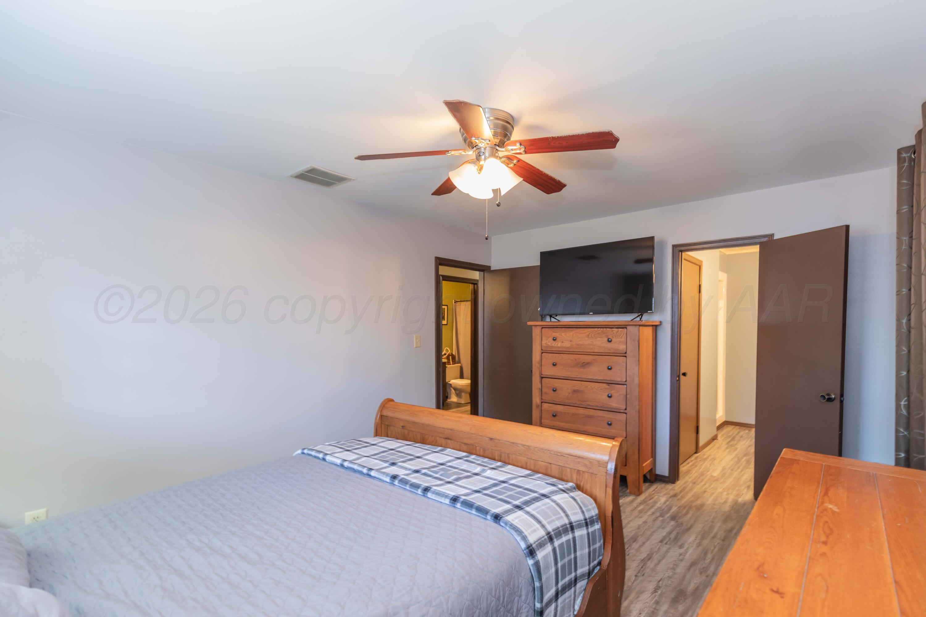 108 Jefferson Street Property Photo 33
