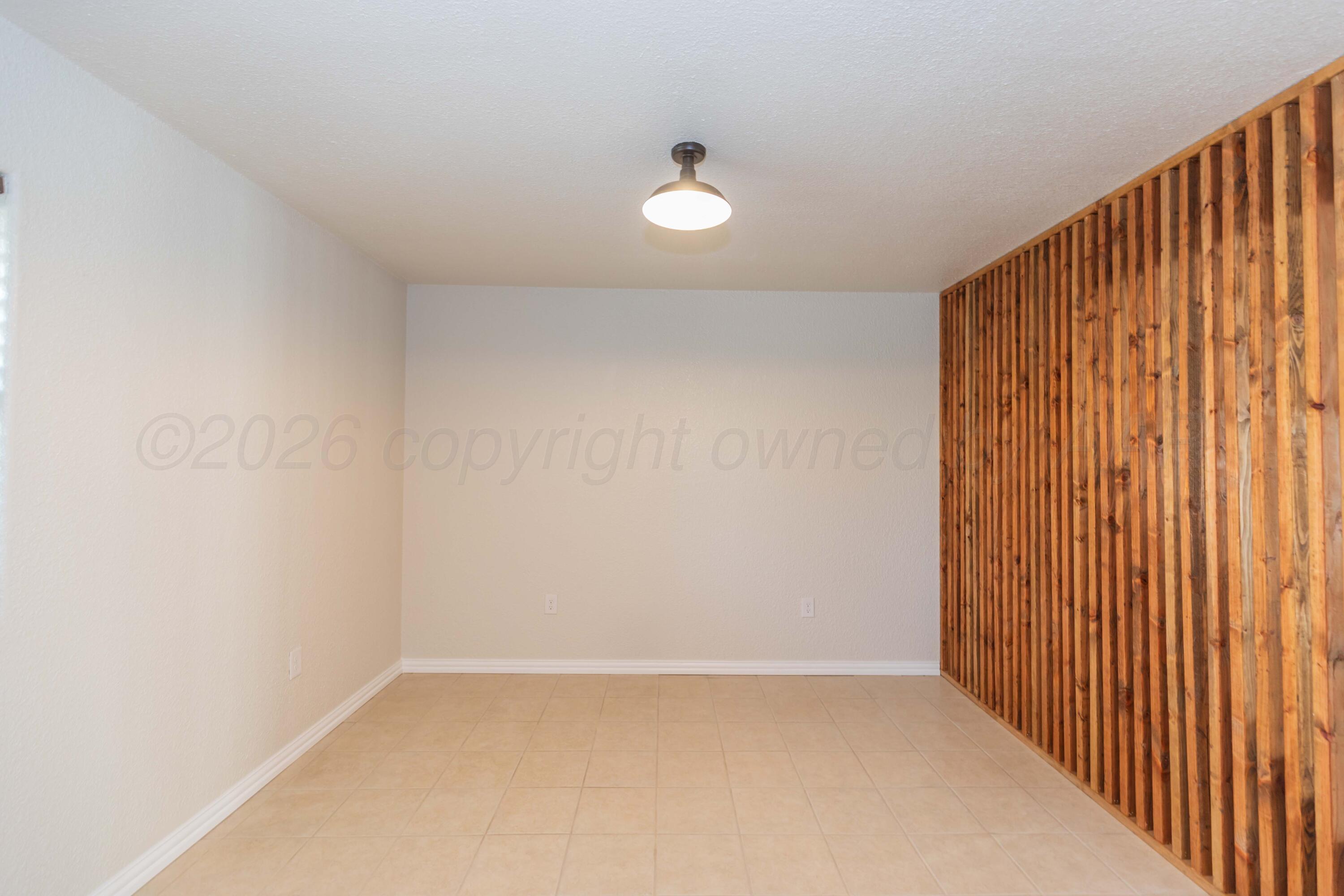 1612 N Evergreen Street Property Photo 18