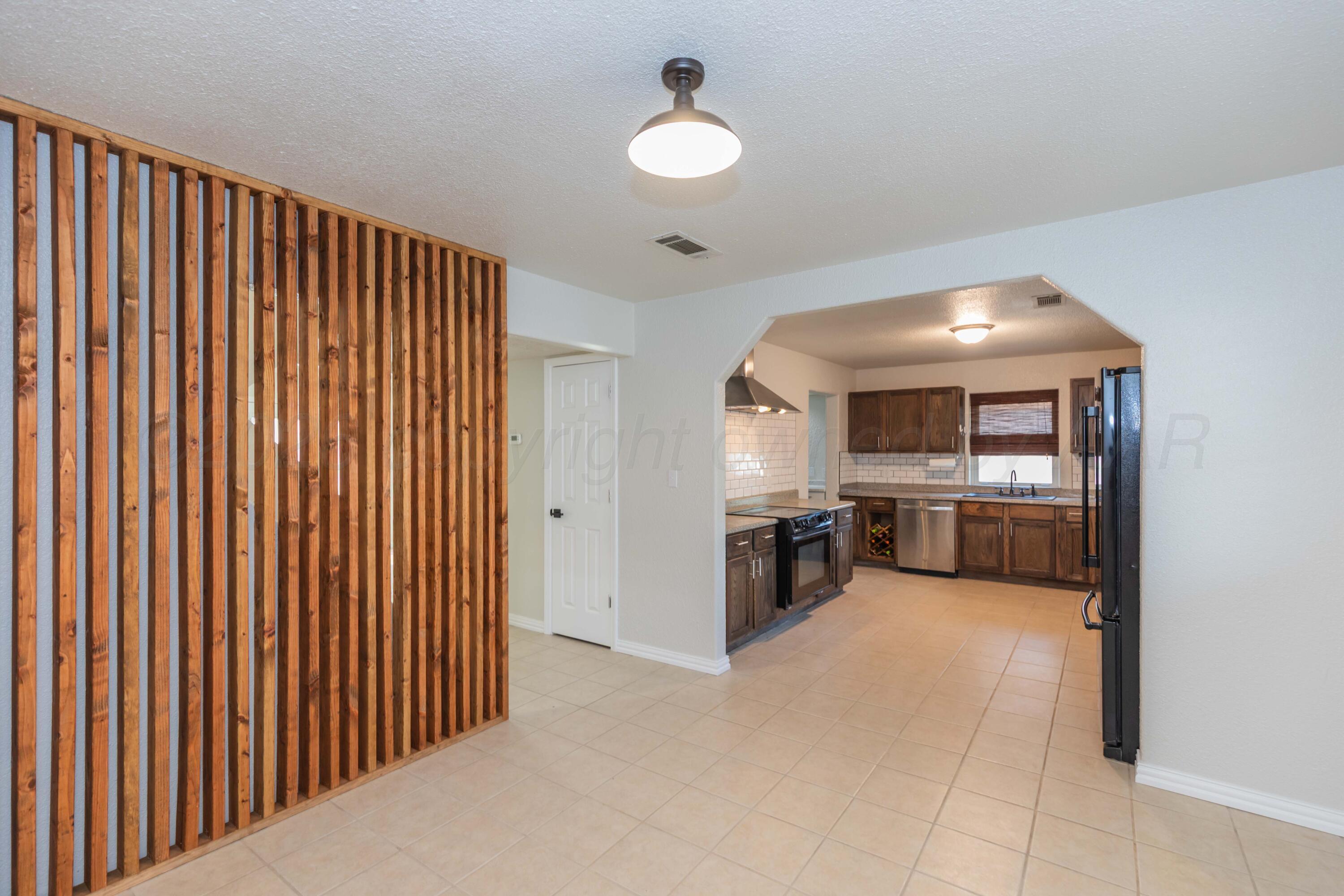 1612 N Evergreen Street Property Photo 19