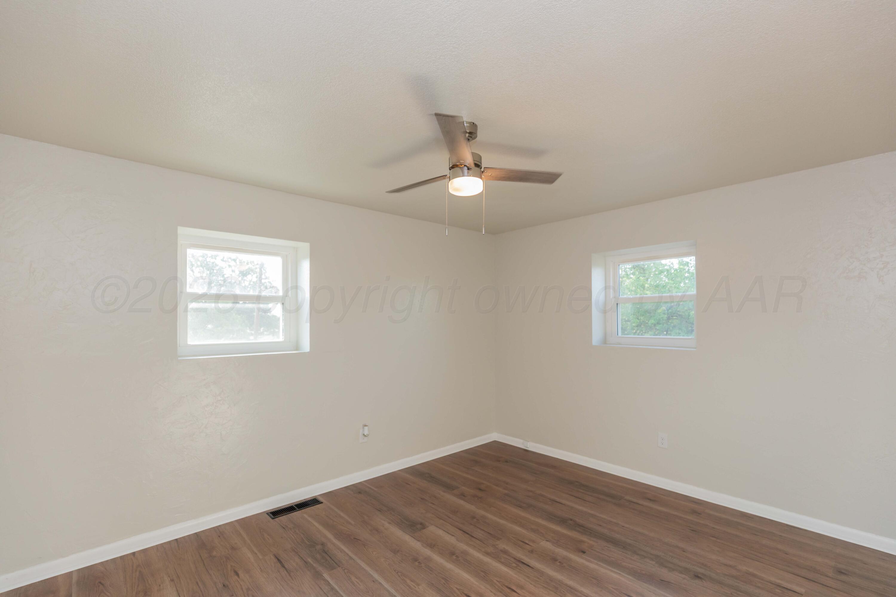 1612 N Evergreen Street Property Photo 37