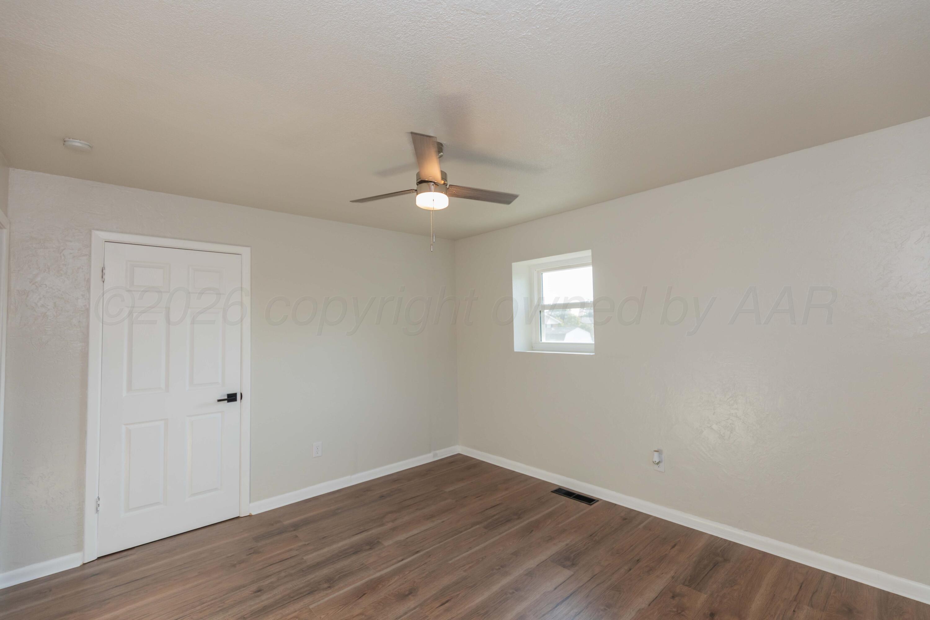1612 N Evergreen Street Property Photo 38