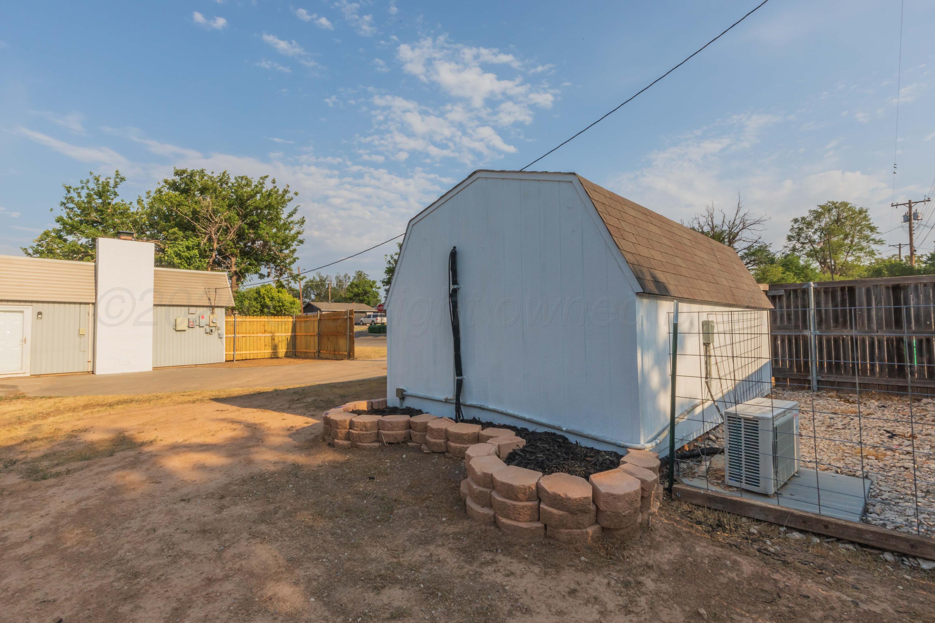 1612 N Evergreen Street Property Photo 49