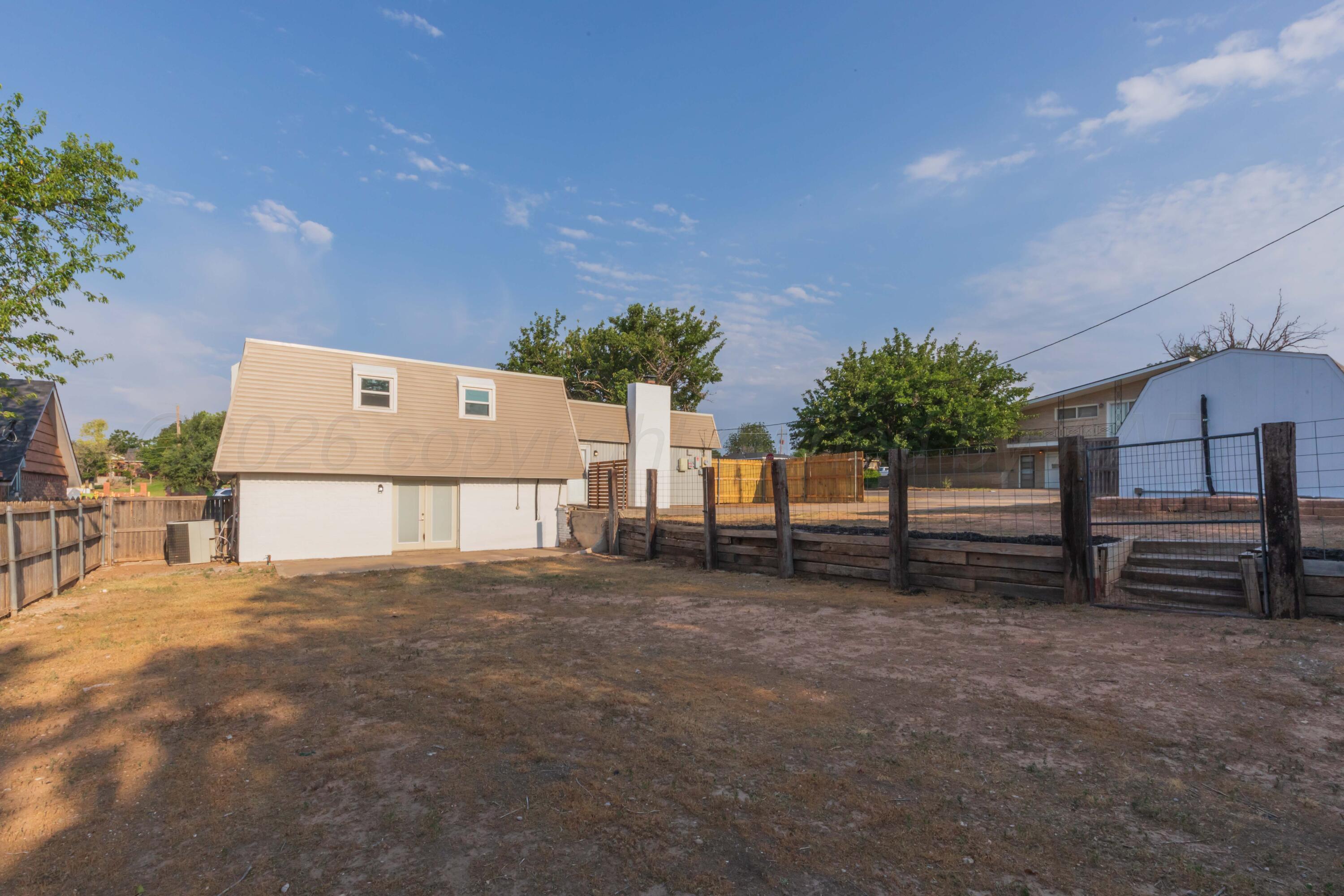 1612 N Evergreen Street Property Photo 52