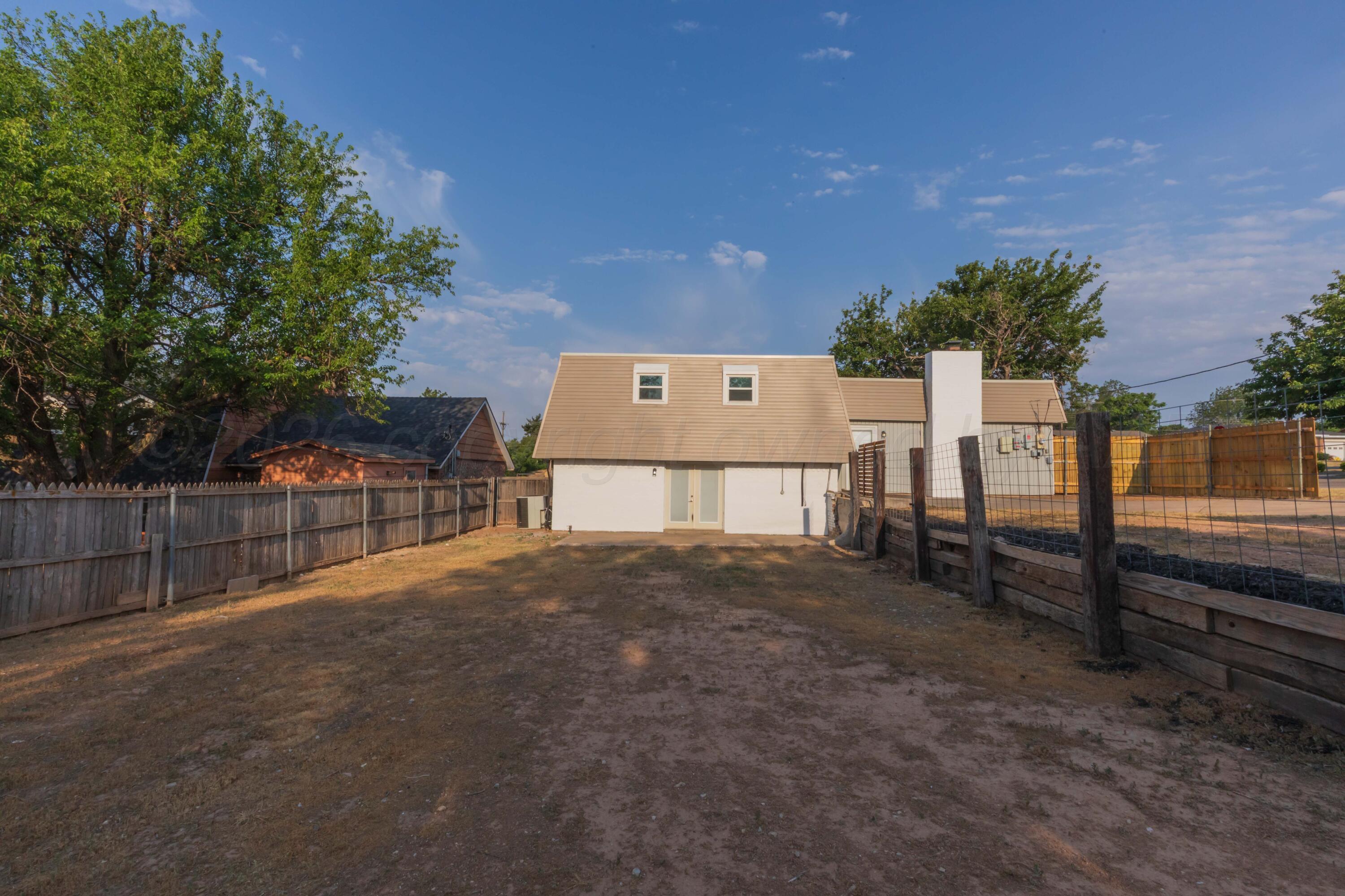 1612 N Evergreen Street Property Photo 53