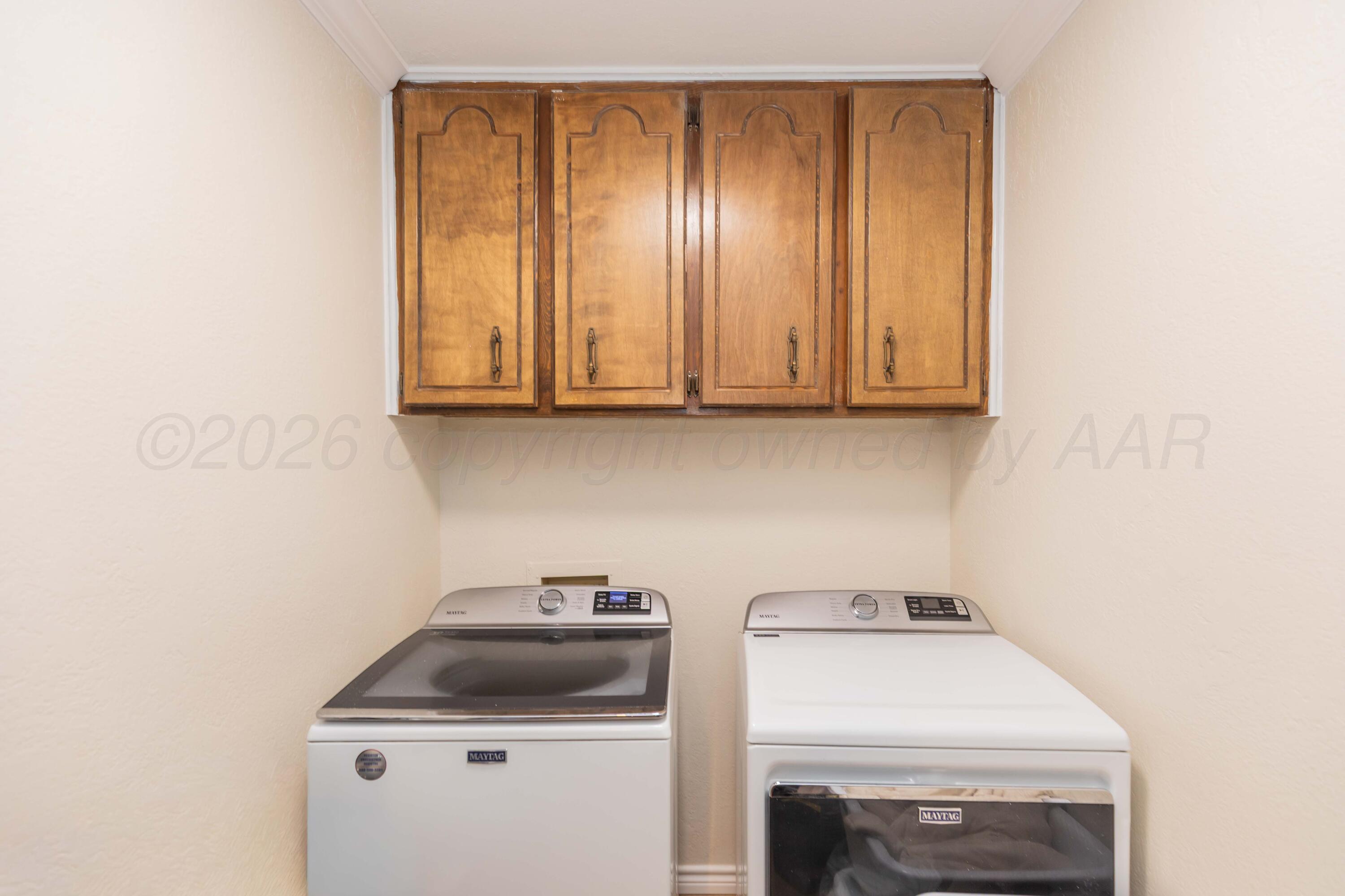 2617 N Fir Street Property Photo 18