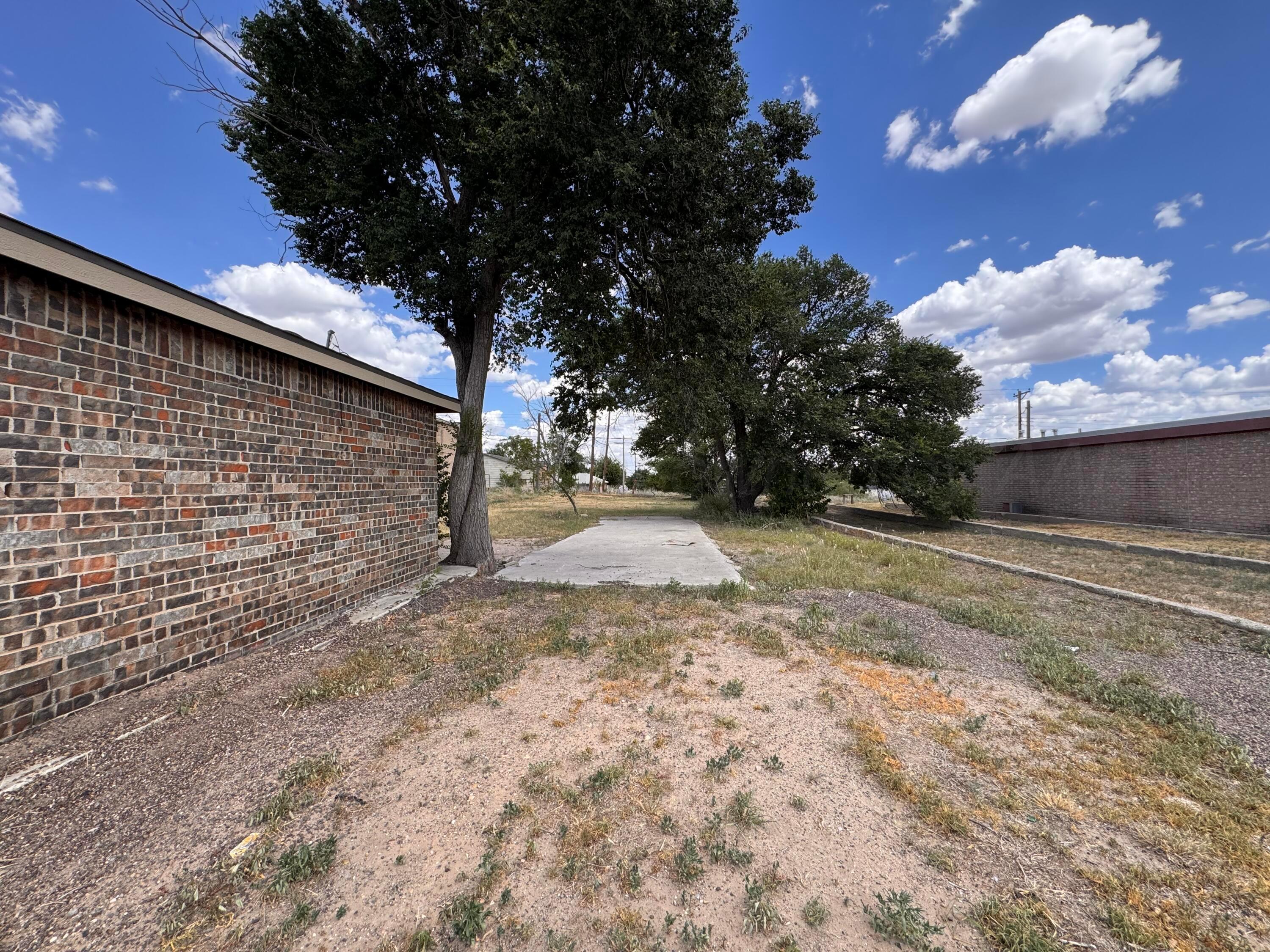 625 Main Street Property Photo 4
