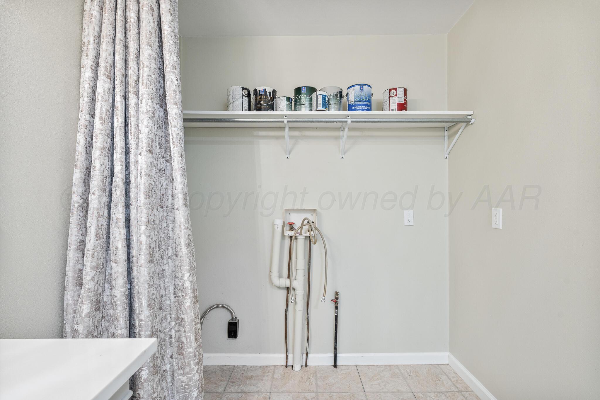 1608 Parker Street Property Photo 25