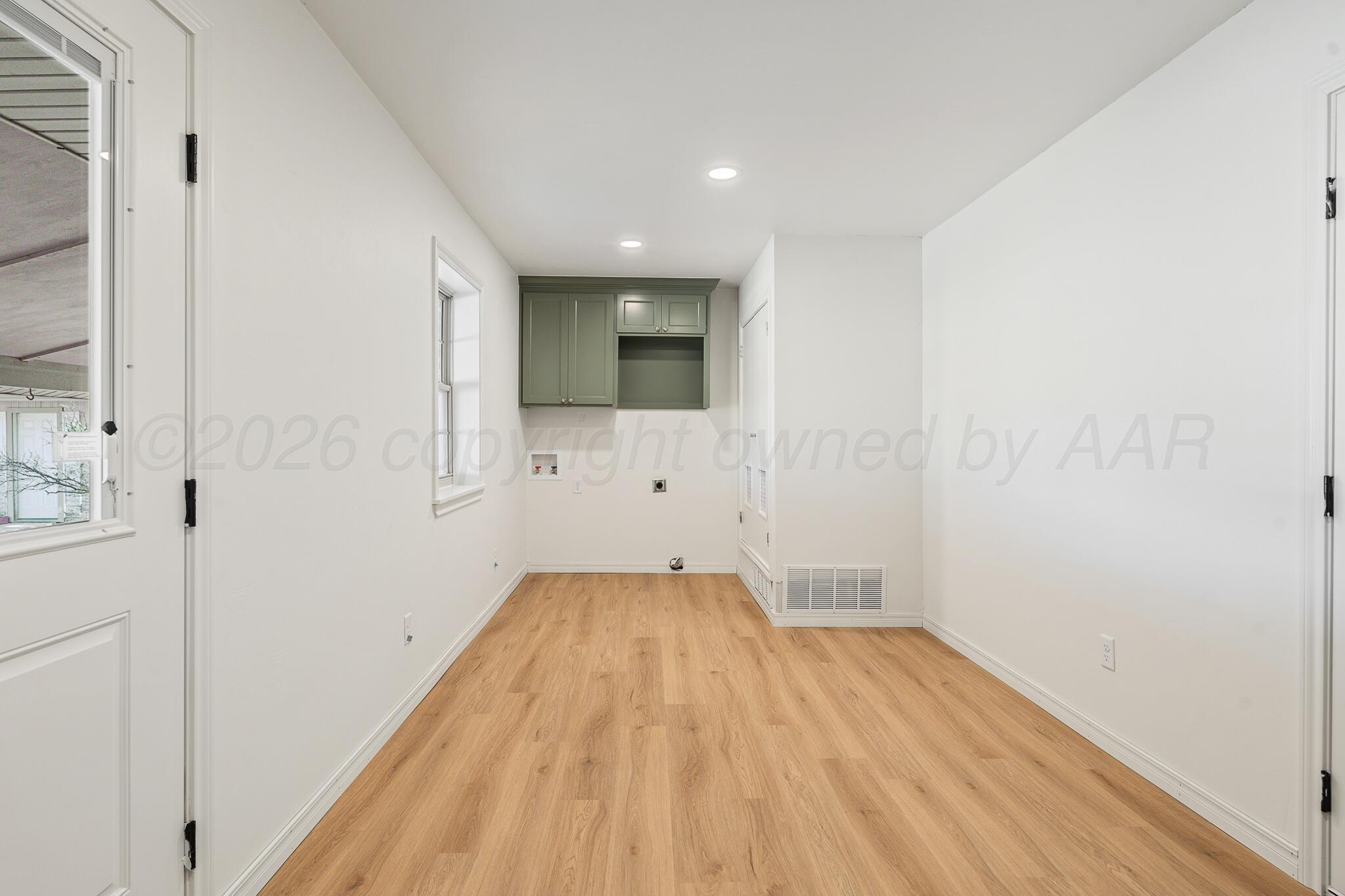 9120 Plantation Property Photo 23