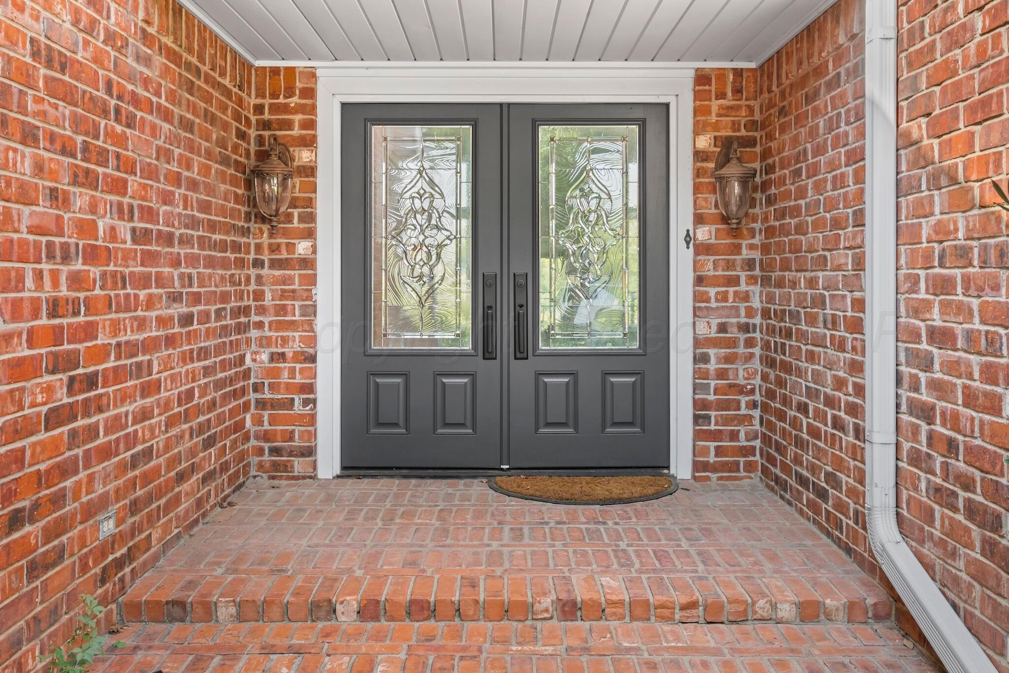 19 Crenshaw Street Property Photo 3