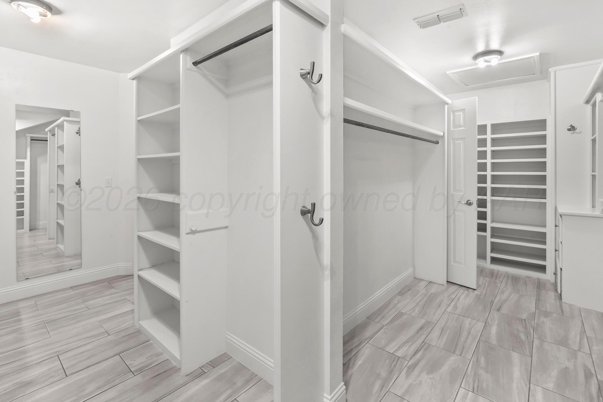 19 Crenshaw Street Property Photo 23