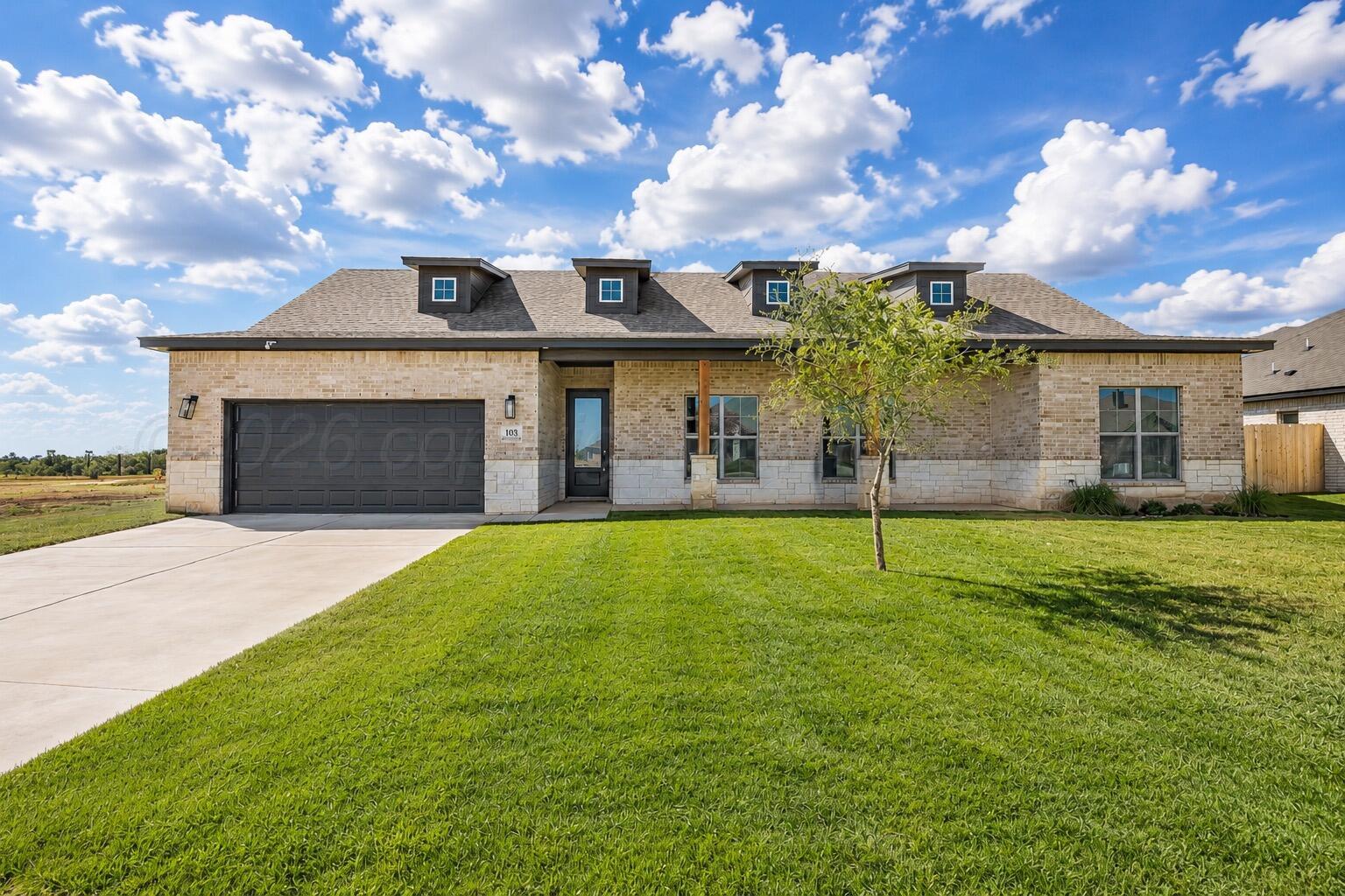 103 Bullrush Property Photo 1