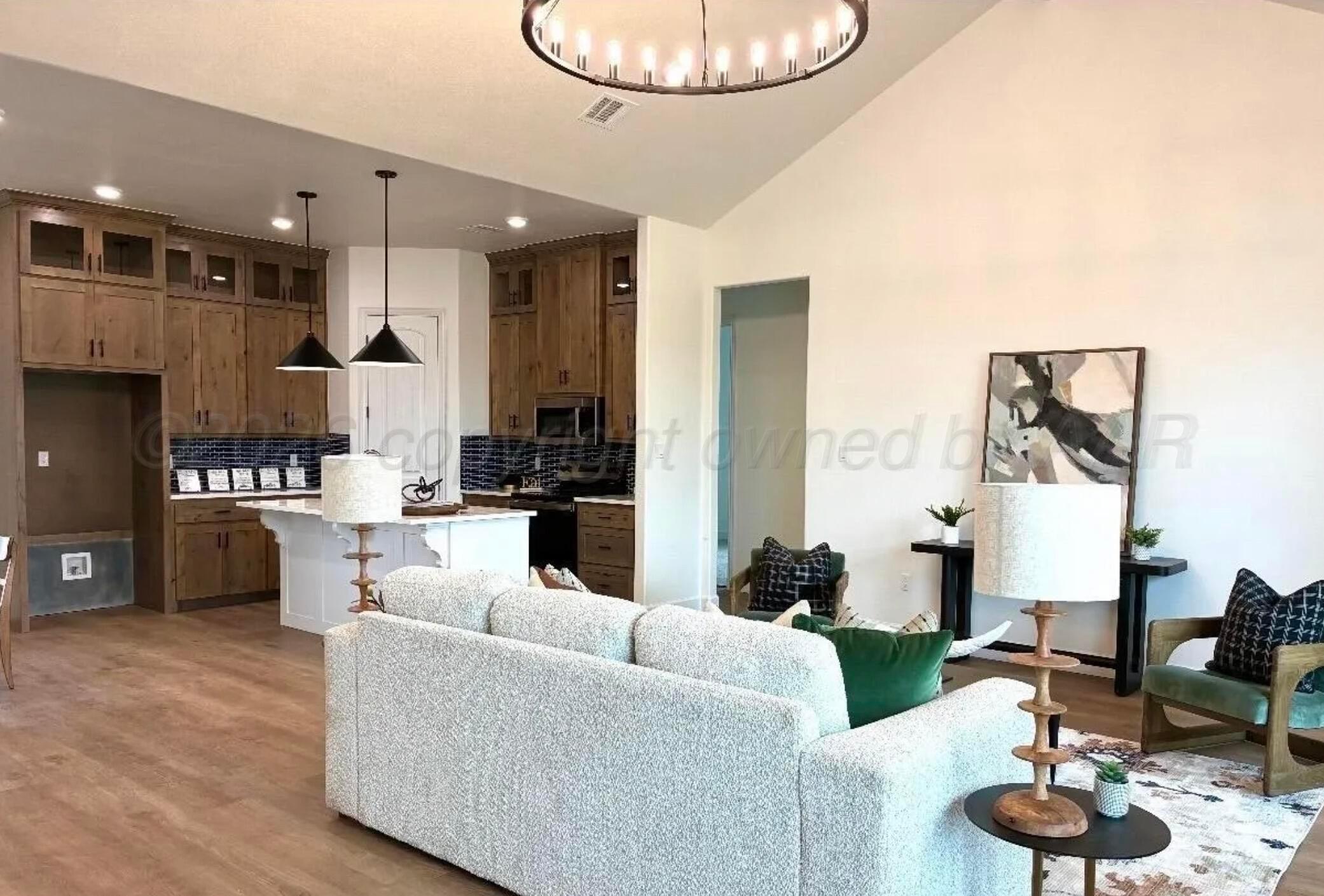 103 Bullrush Property Photo 2