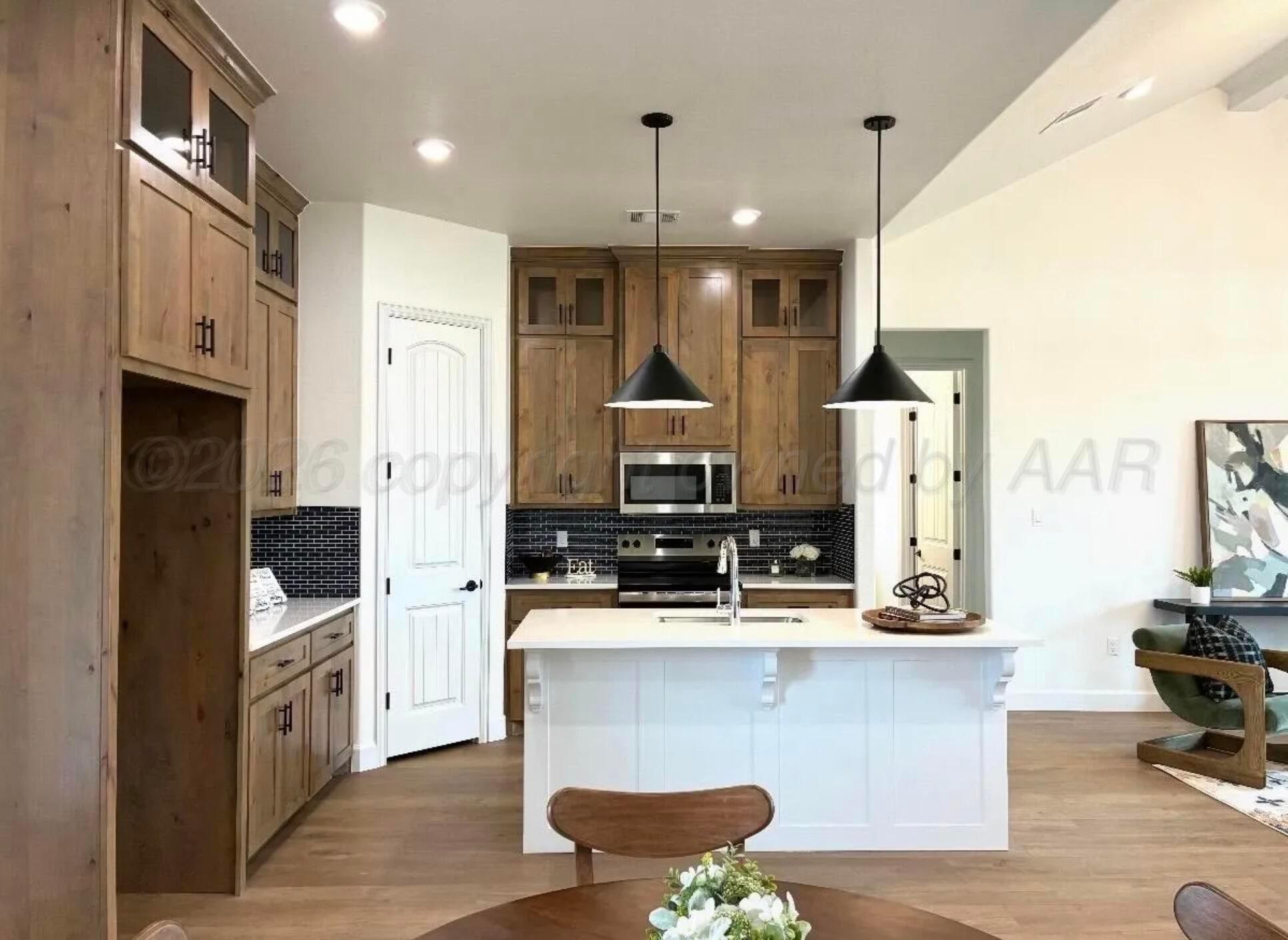 103 Bullrush Property Photo 3