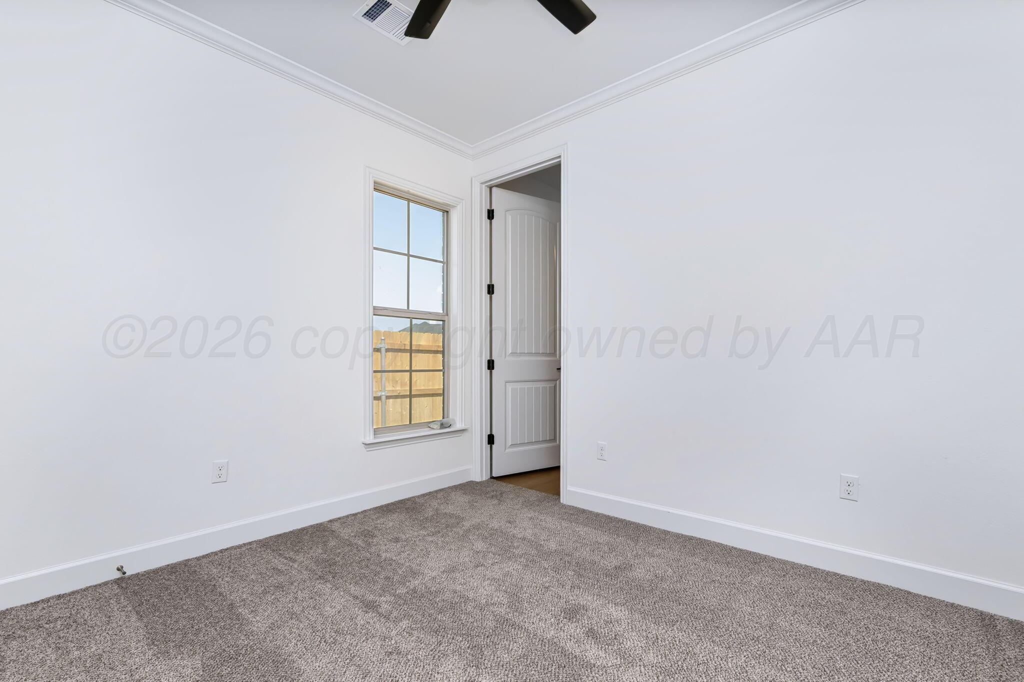 10 Kingston Drive Property Photo 15