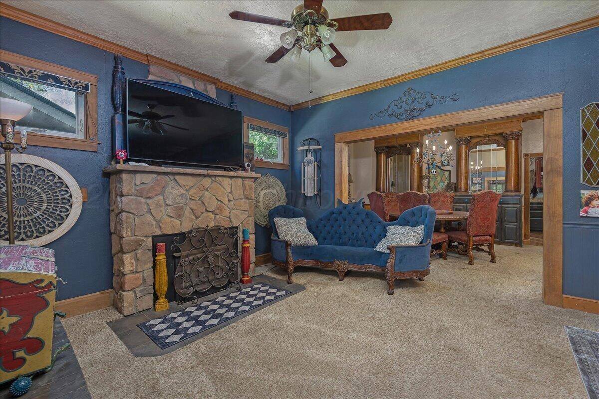 1909 S Harrison Property Photo 7