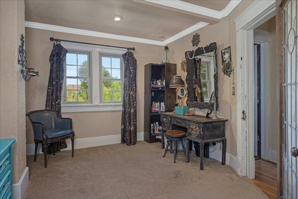 1909 S Harrison Property Photo 22