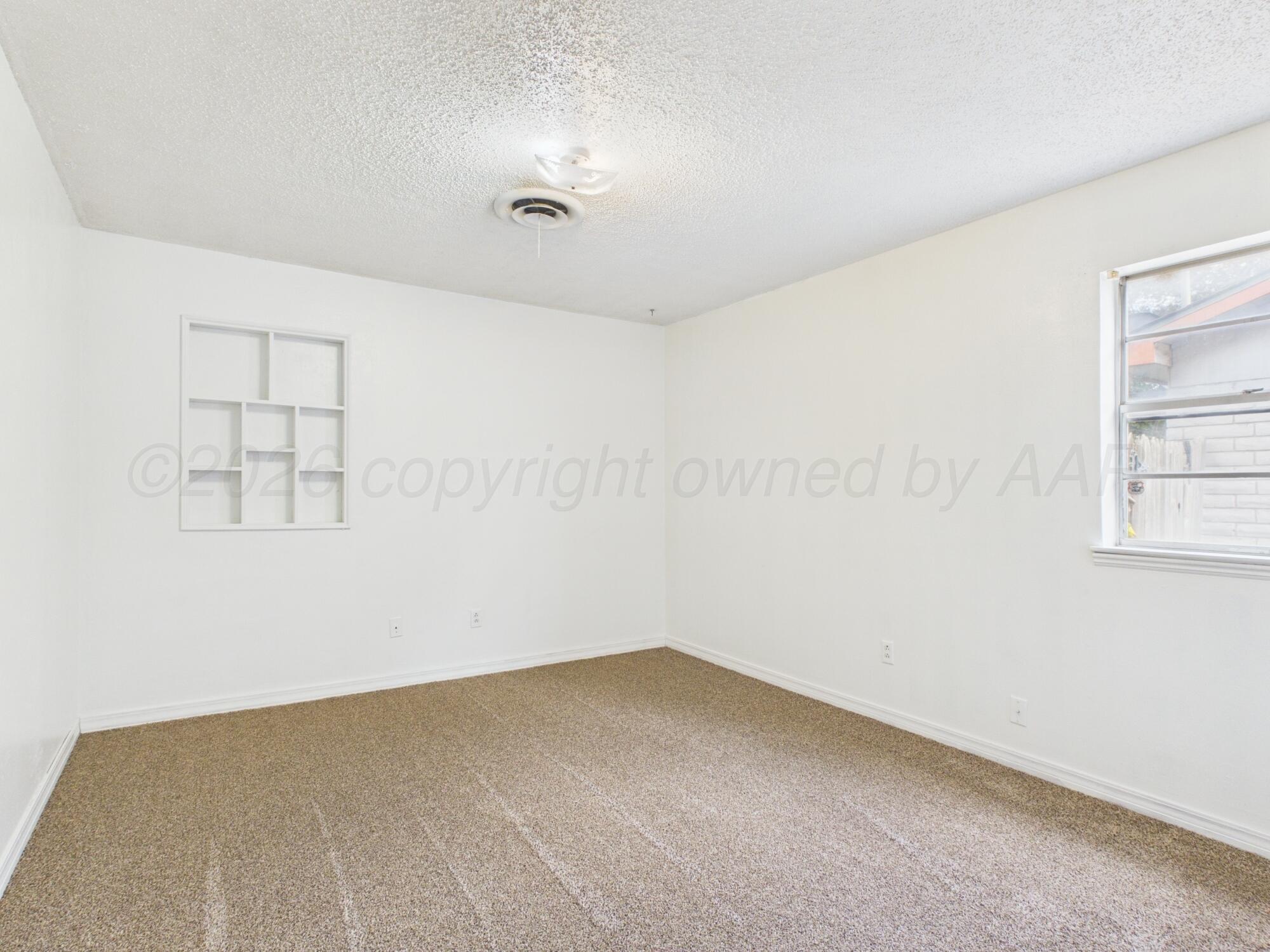 1113 Powell Avenue Property Photo 13
