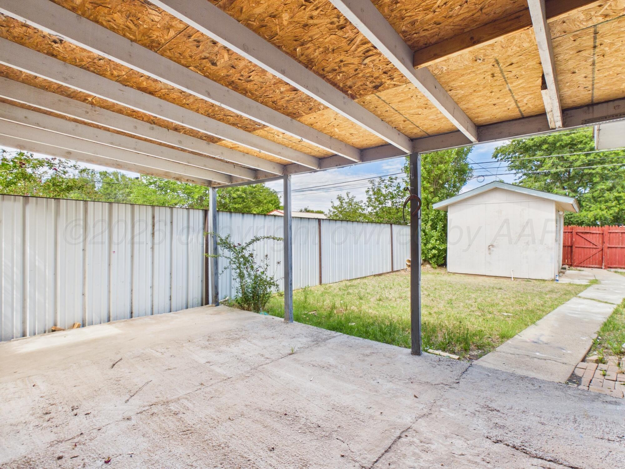 1113 Powell Avenue Property Photo 18