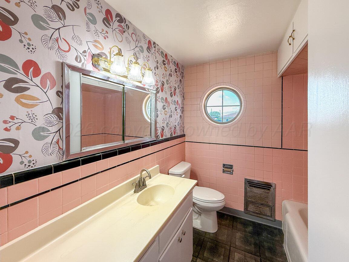 314 Austin Street Property Photo 13