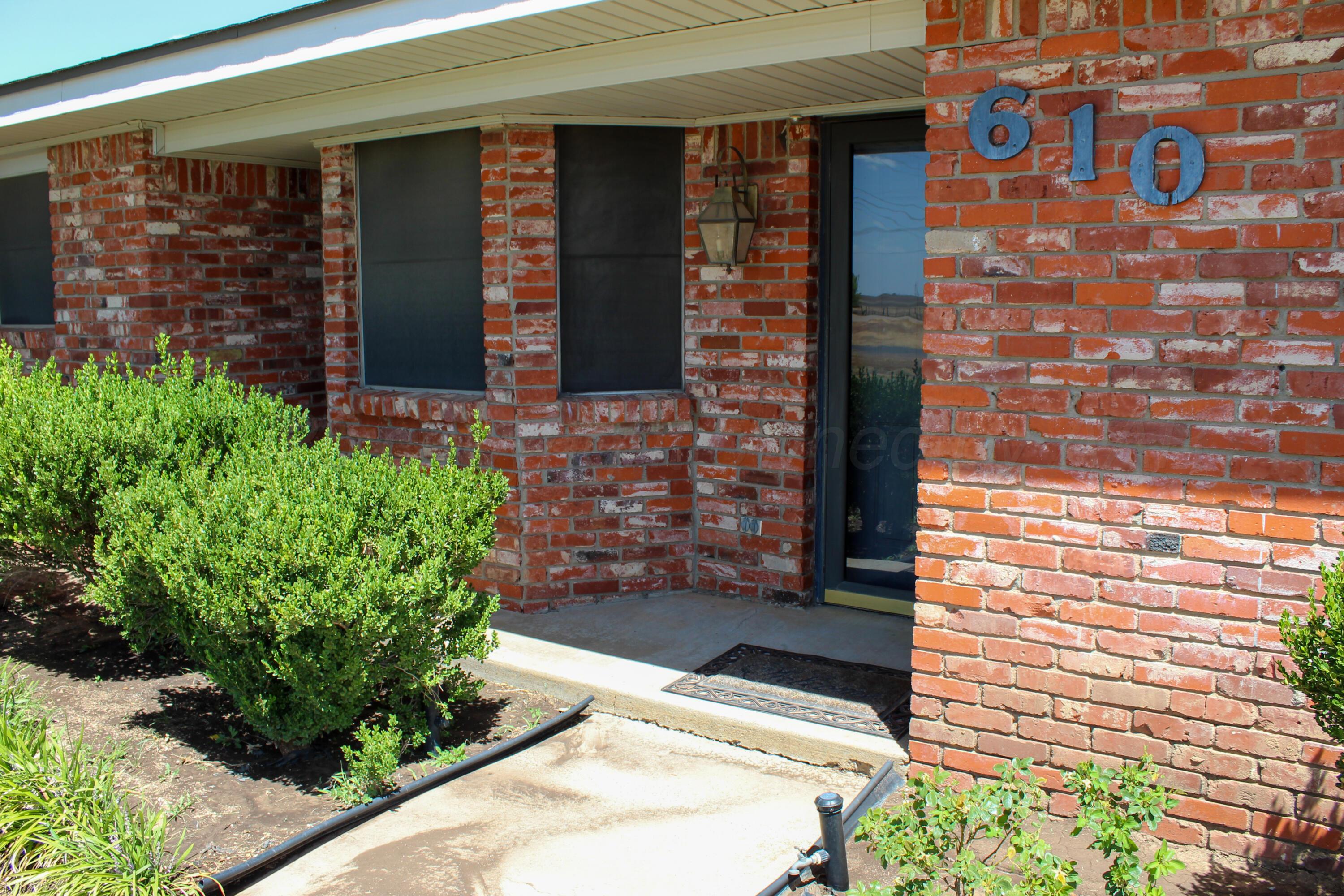 610 Pecan Avenue Property Photo 4