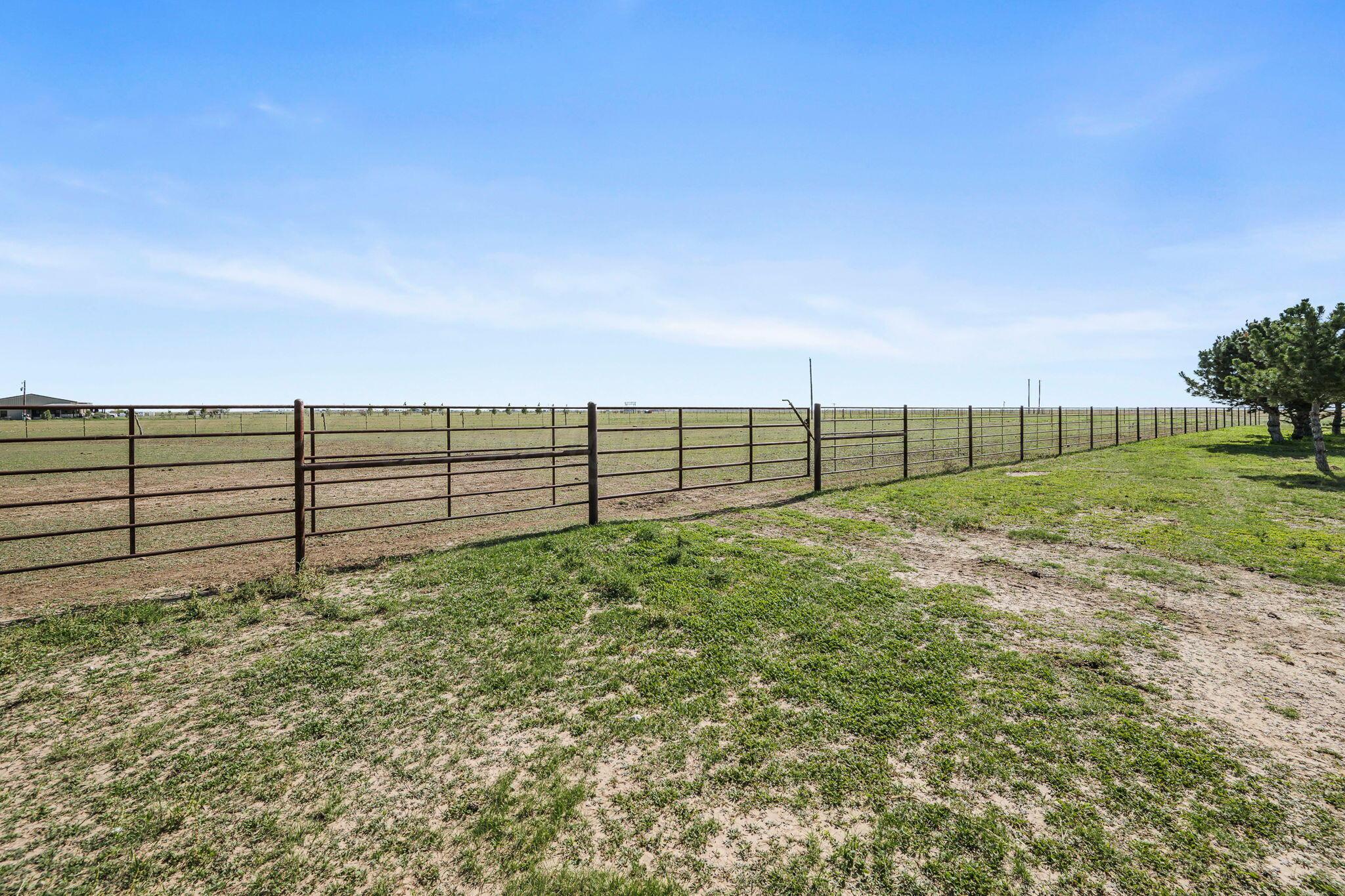 13210 W Fm 1705 Property Photo 26