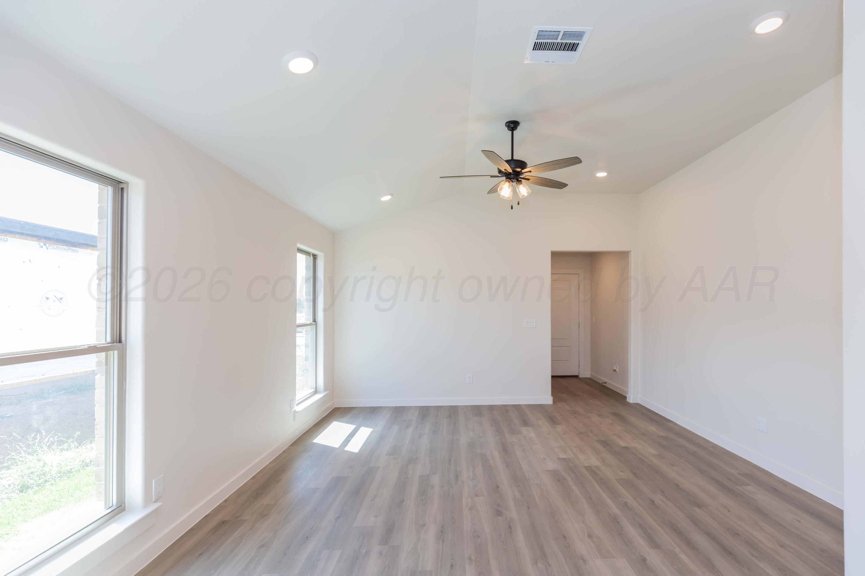 4204 Houlette Street Property Photo 3
