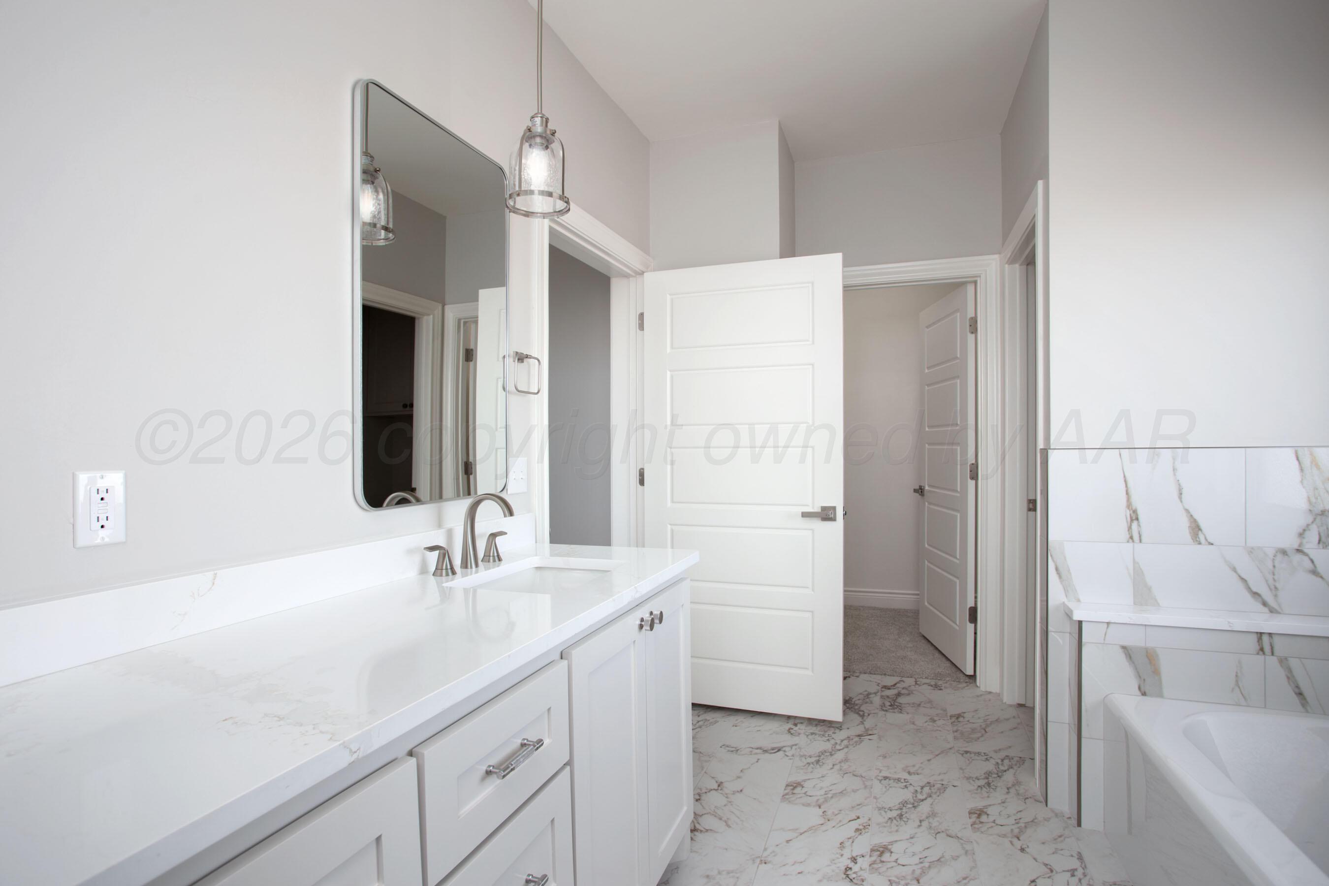 18300 Joplin Drive Property Photo 24