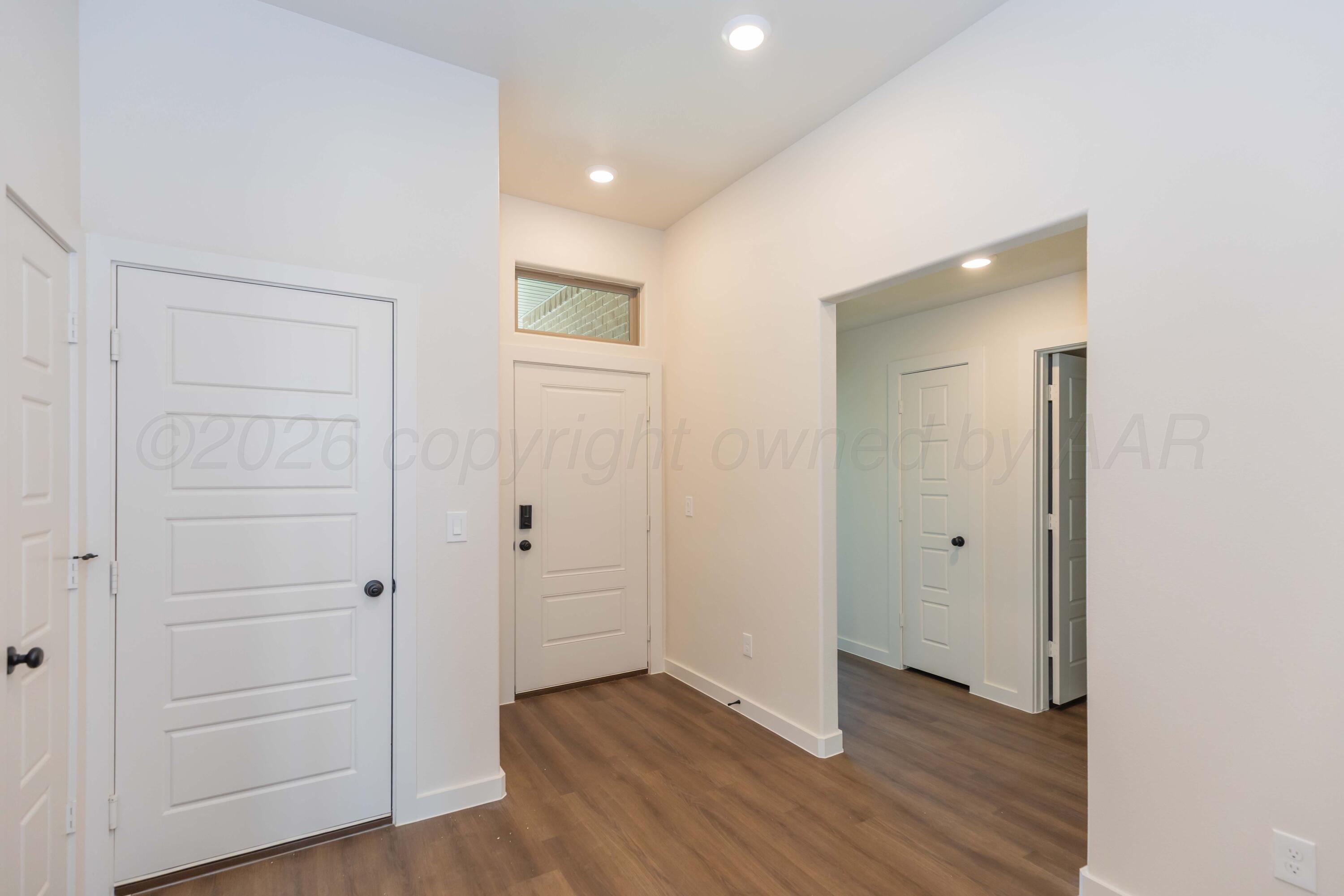 9206 Bunkhouse Road Property Photo 3