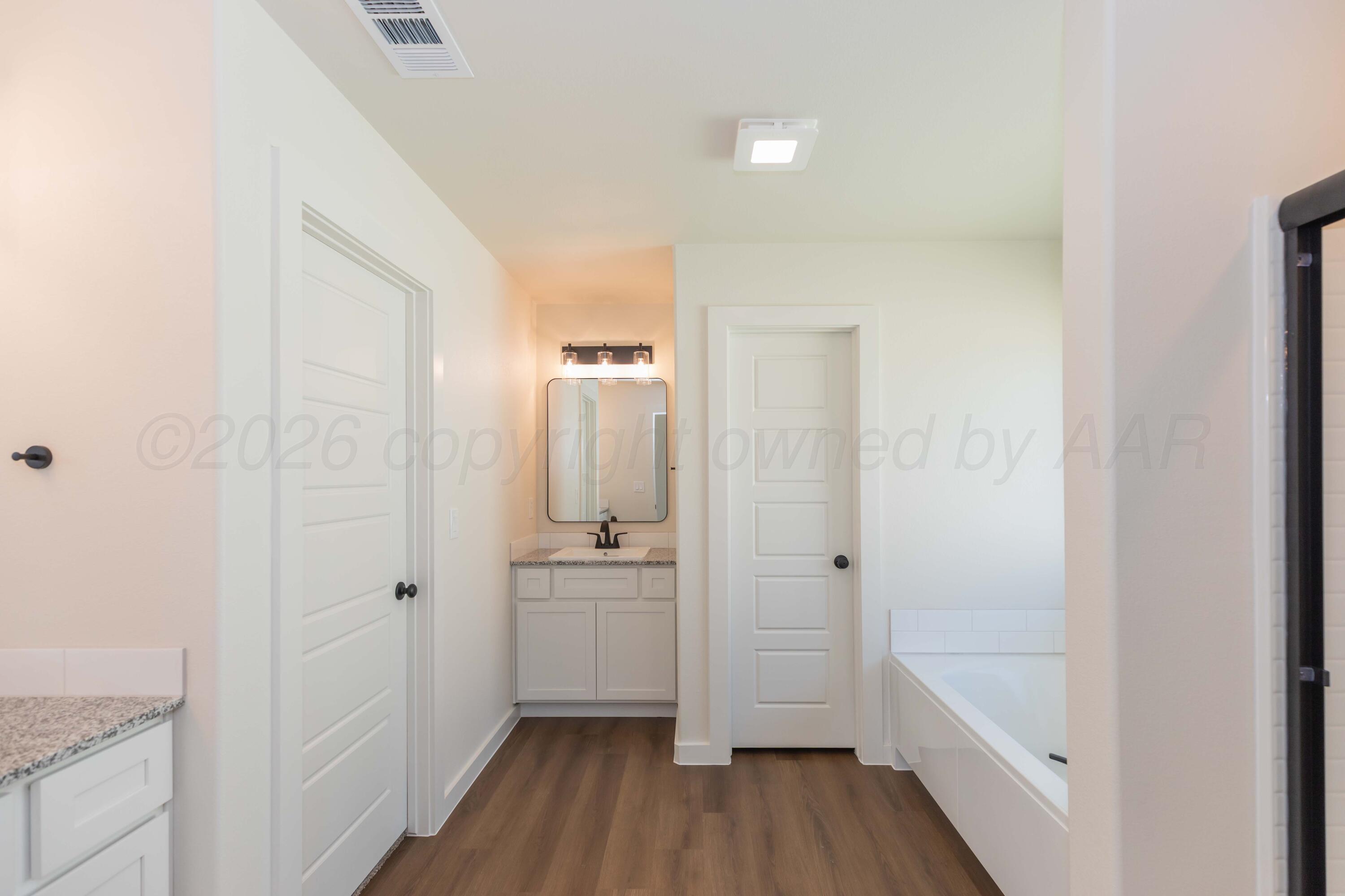 9206 Bunkhouse Road Property Photo 18