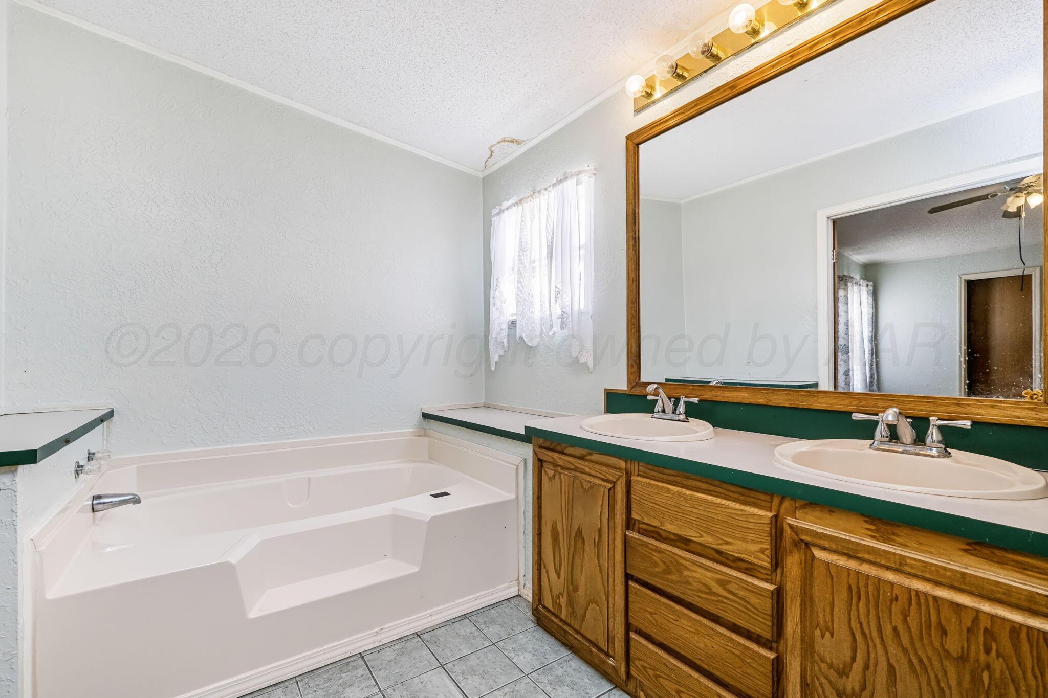 12804 S Western Street Property Photo 13