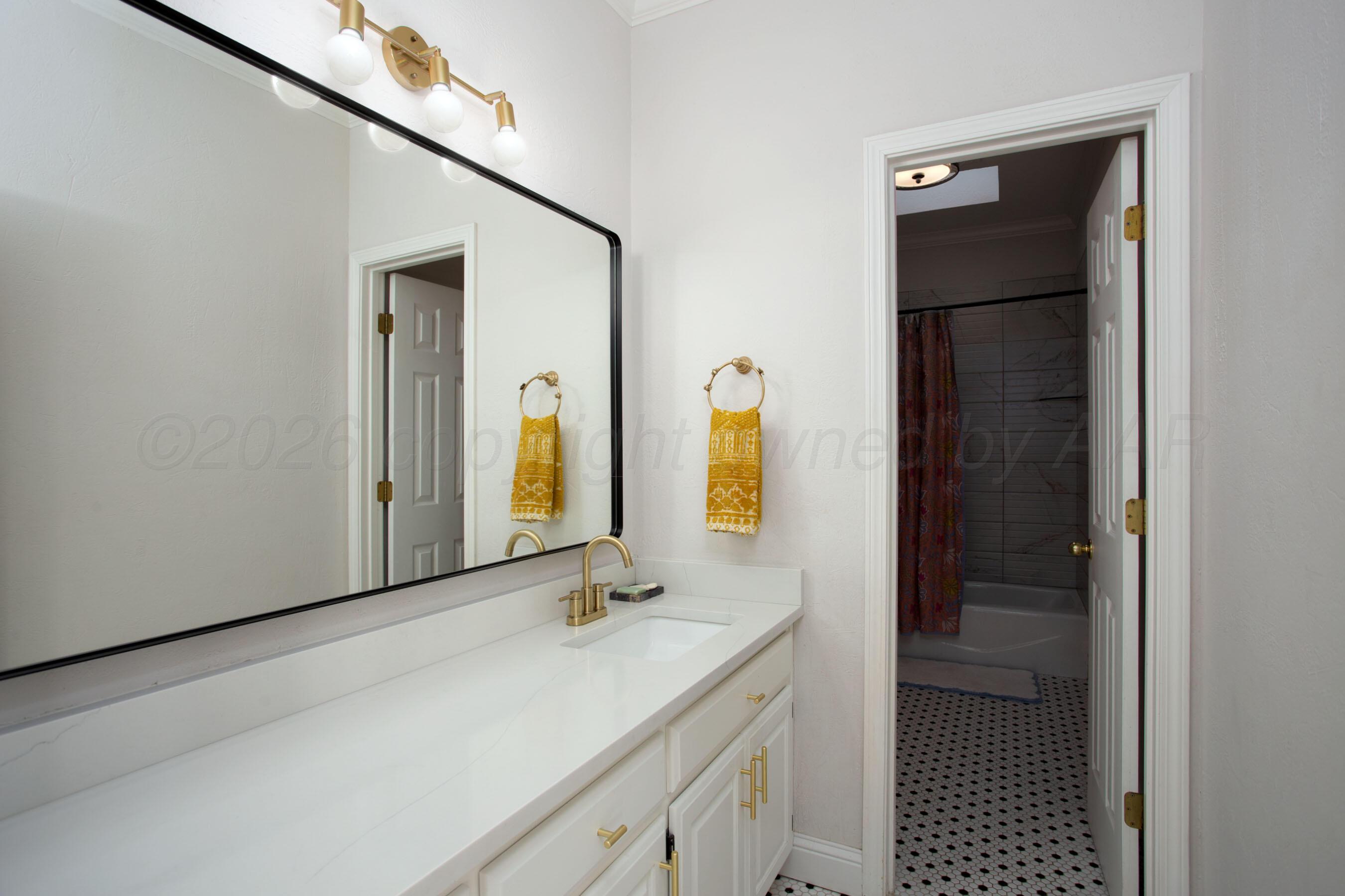 3406 Mccall Place Property Photo 26