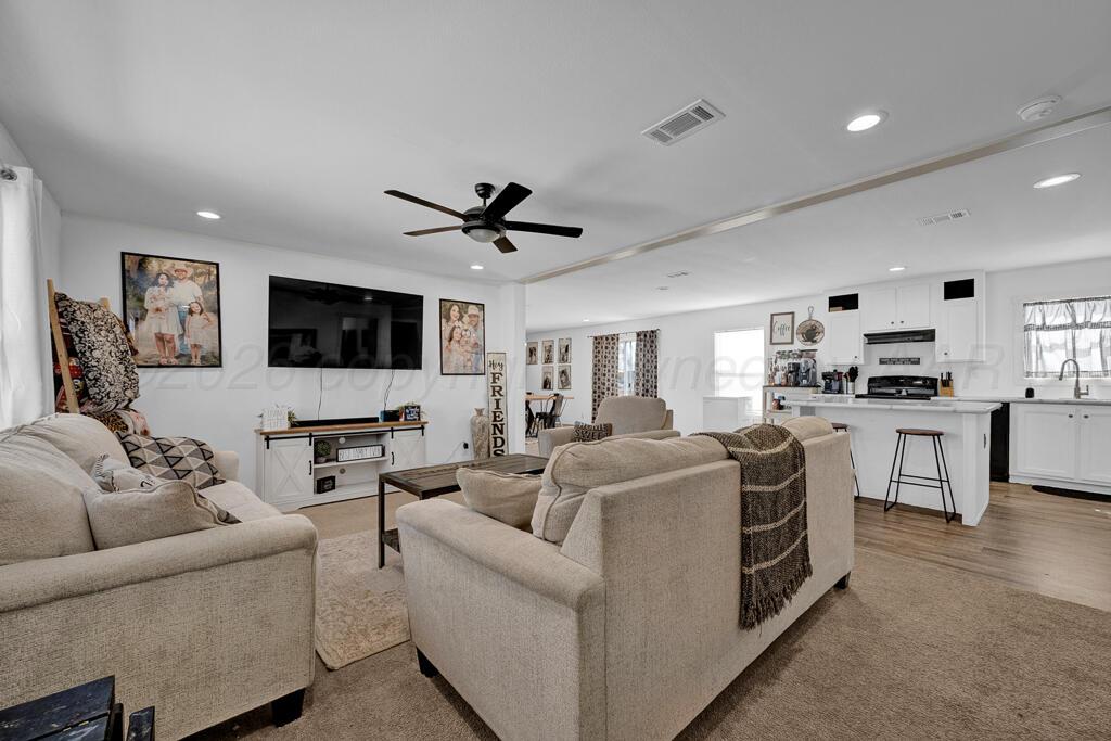 514 Park Avenue Property Photo 9