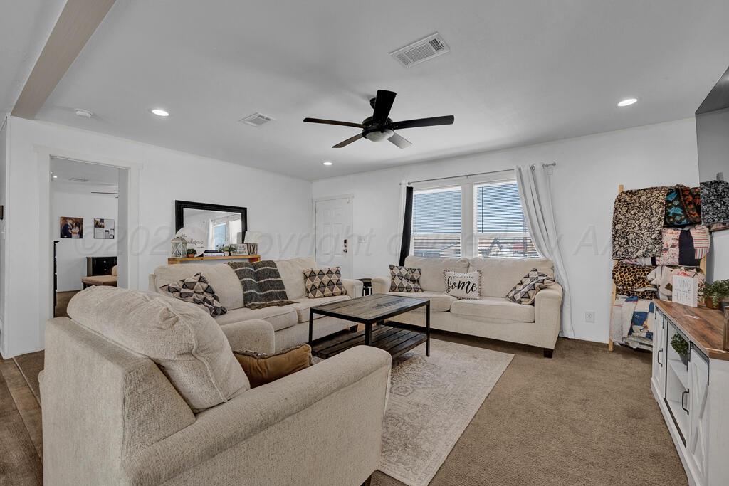 514 Park Avenue Property Photo 10