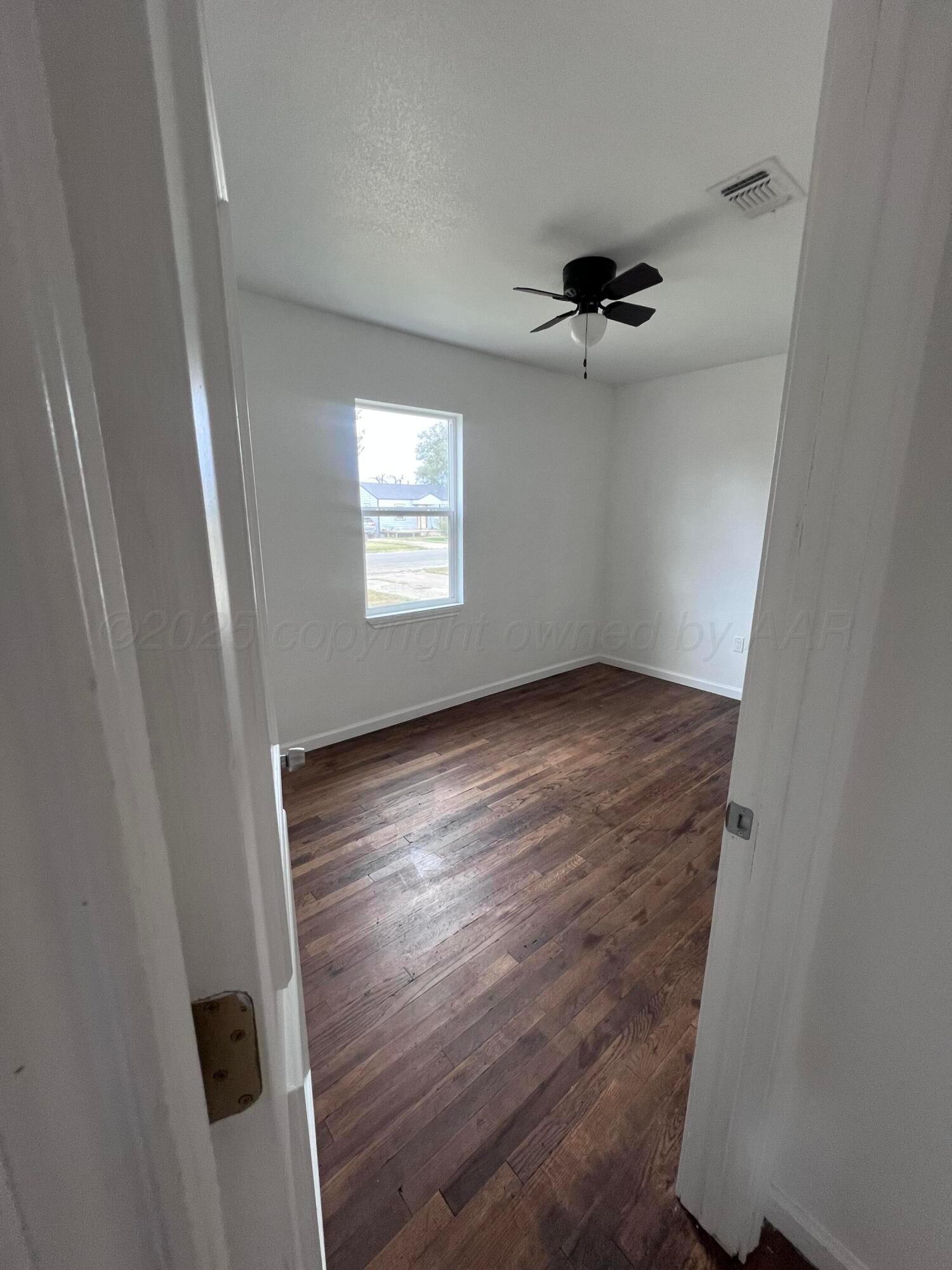 4330 S Polk Street Property Photo 8