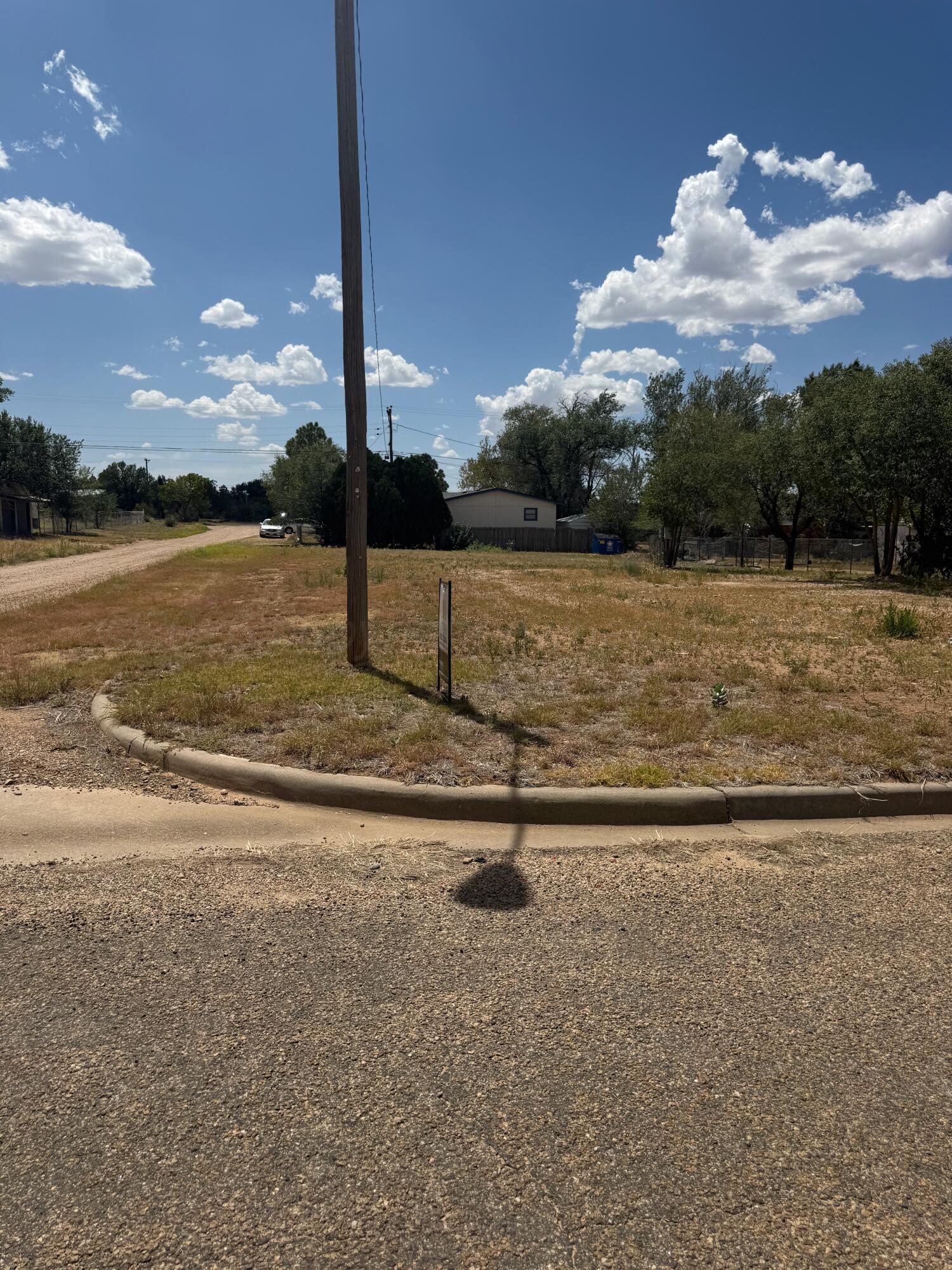 200 W Jackson Street Property Photo 4