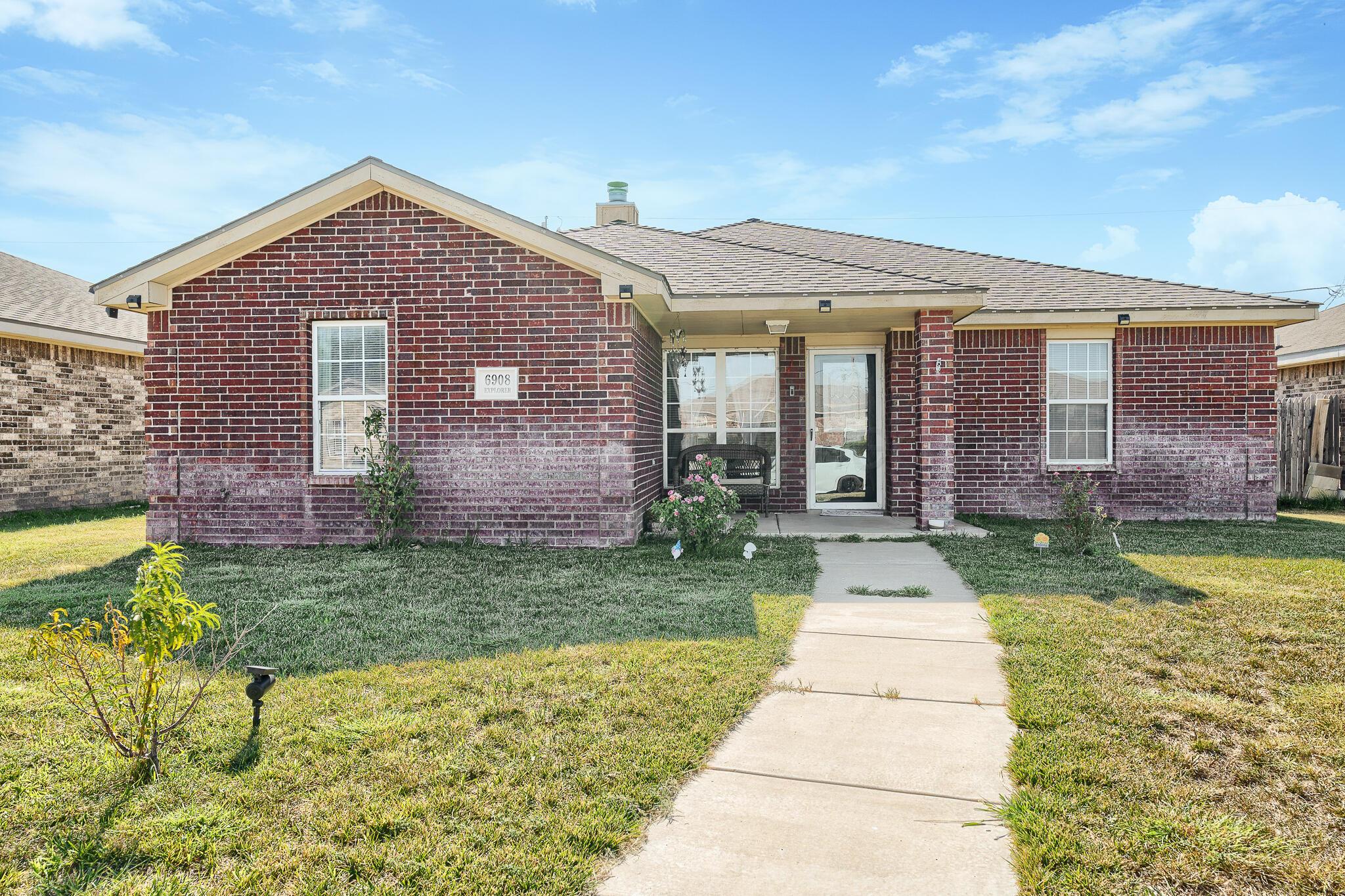 6908 Explorer Trail Property Photo 1