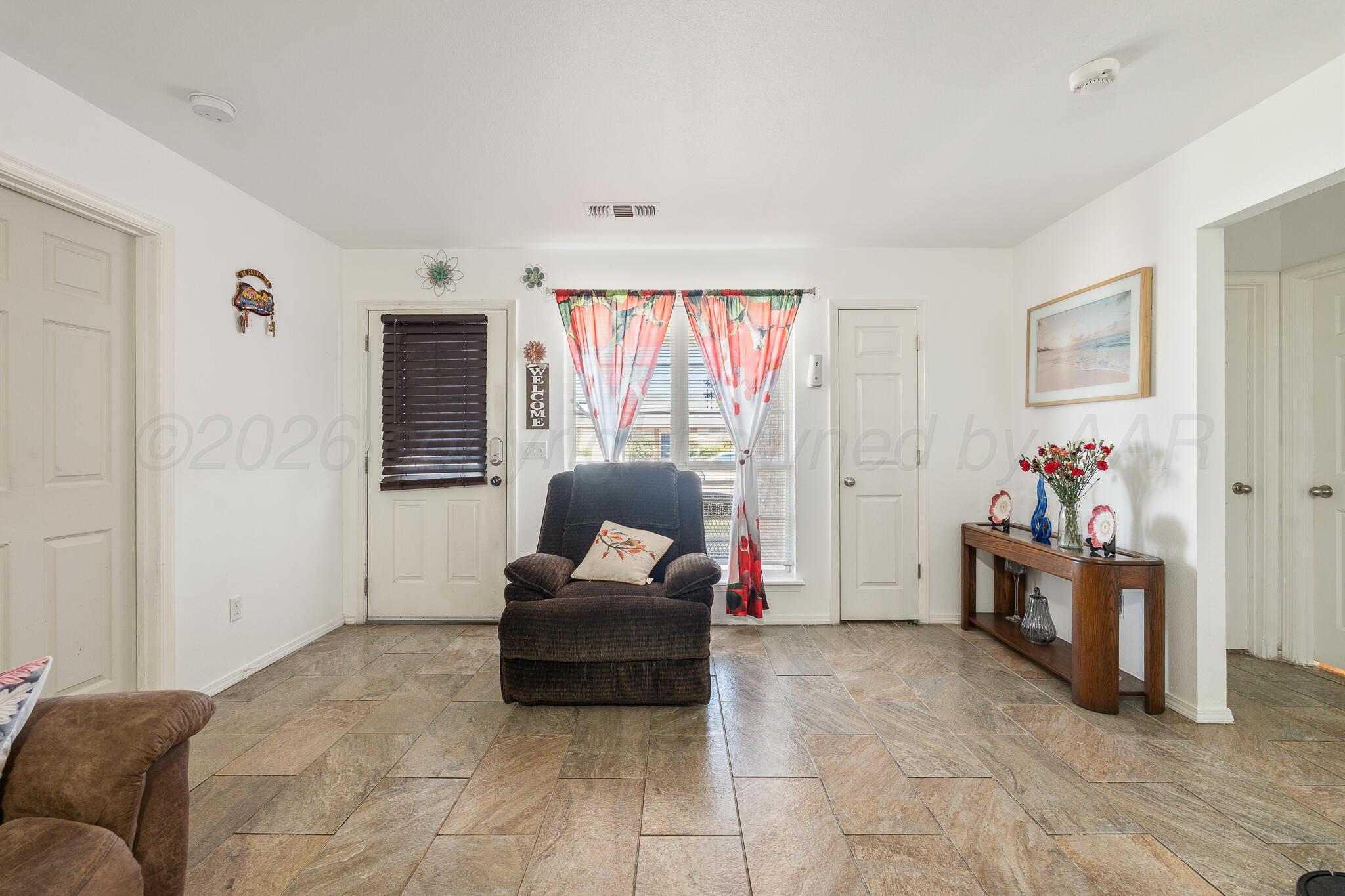 6908 Explorer Trail Property Photo 5