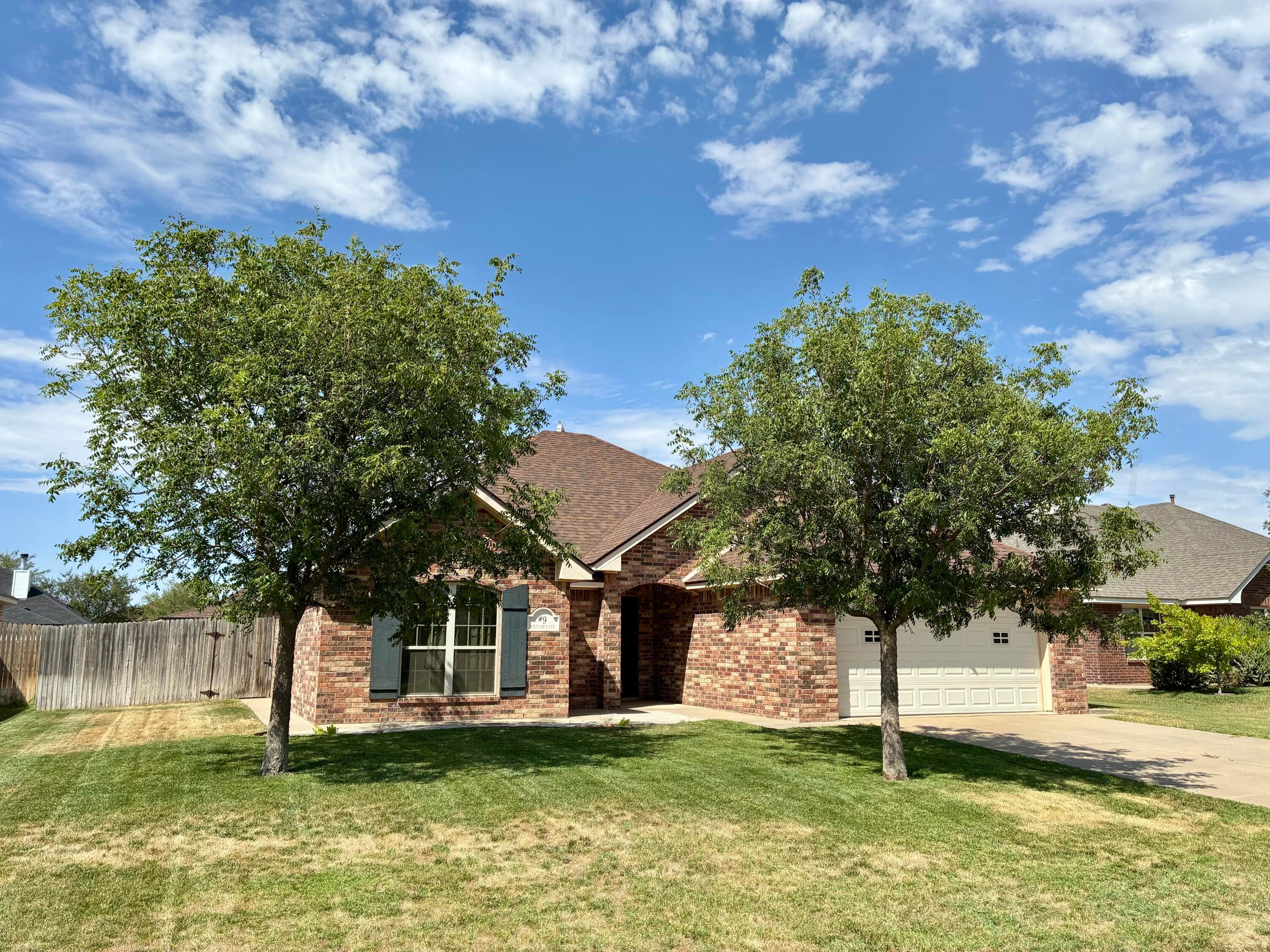 9 WILLIAM Lane Property Photo 1