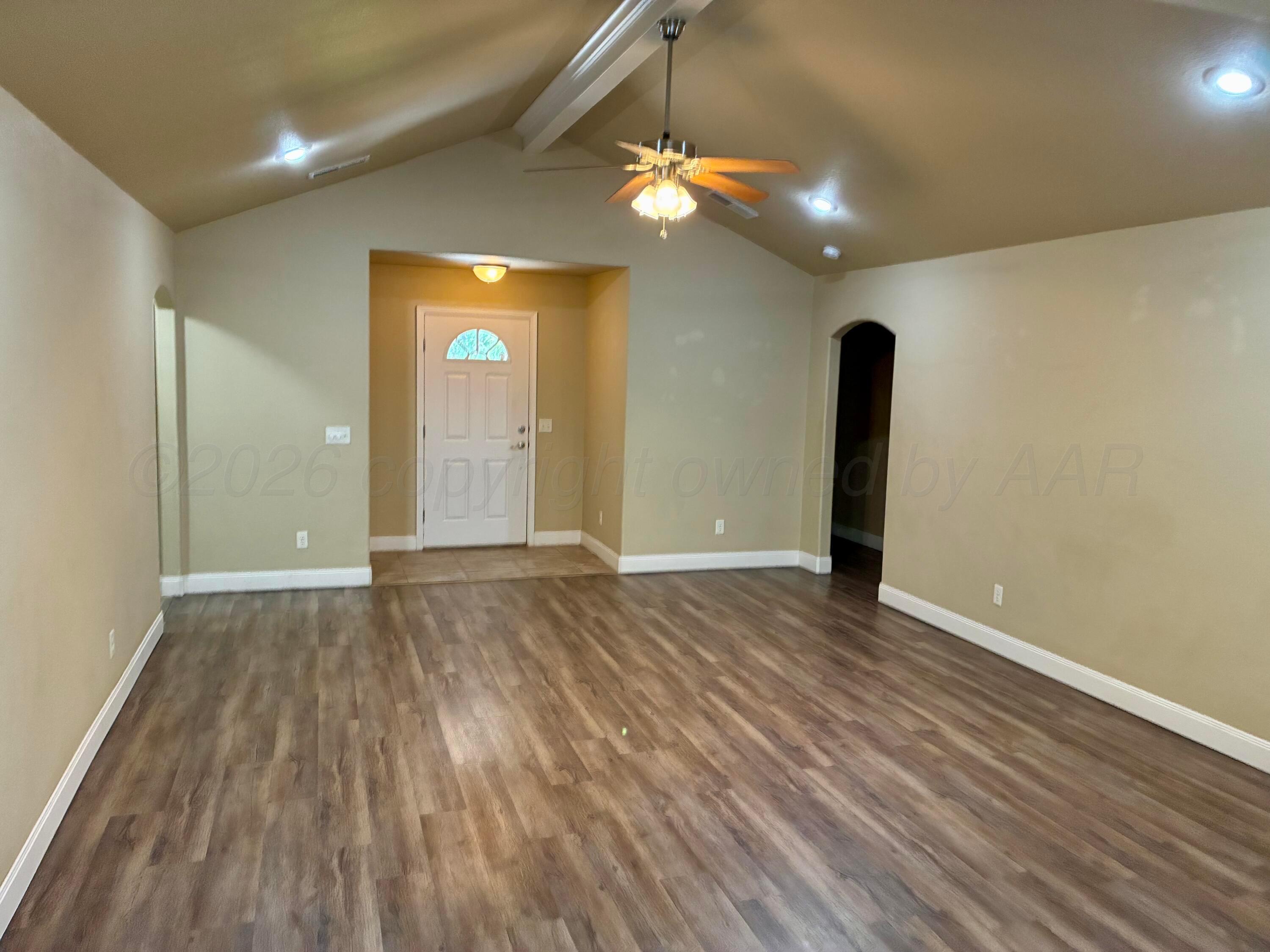 9 William Lane Property Photo 3