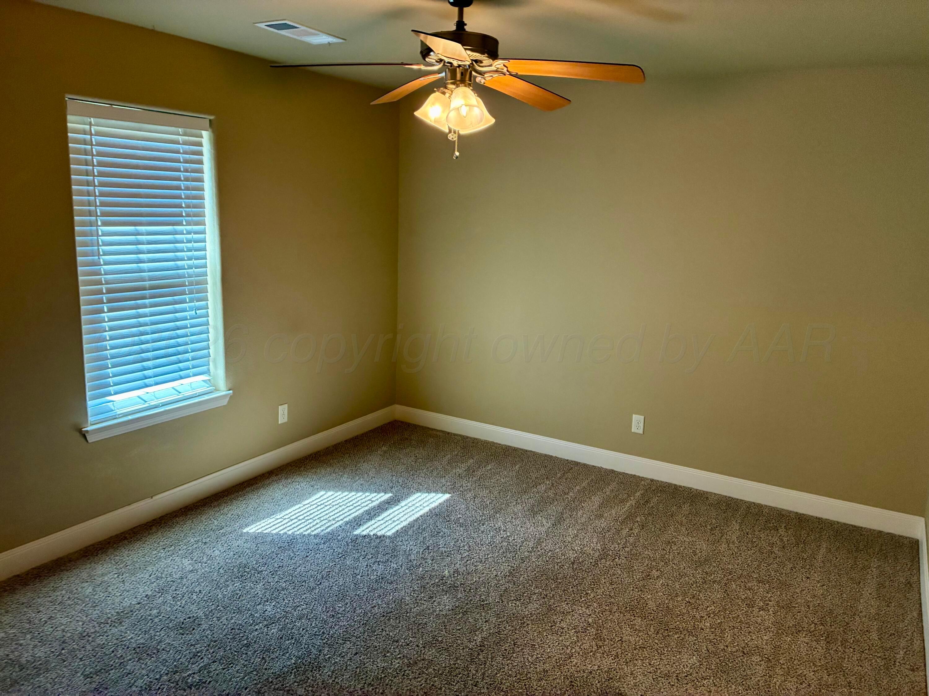 9 William Lane Property Photo 10