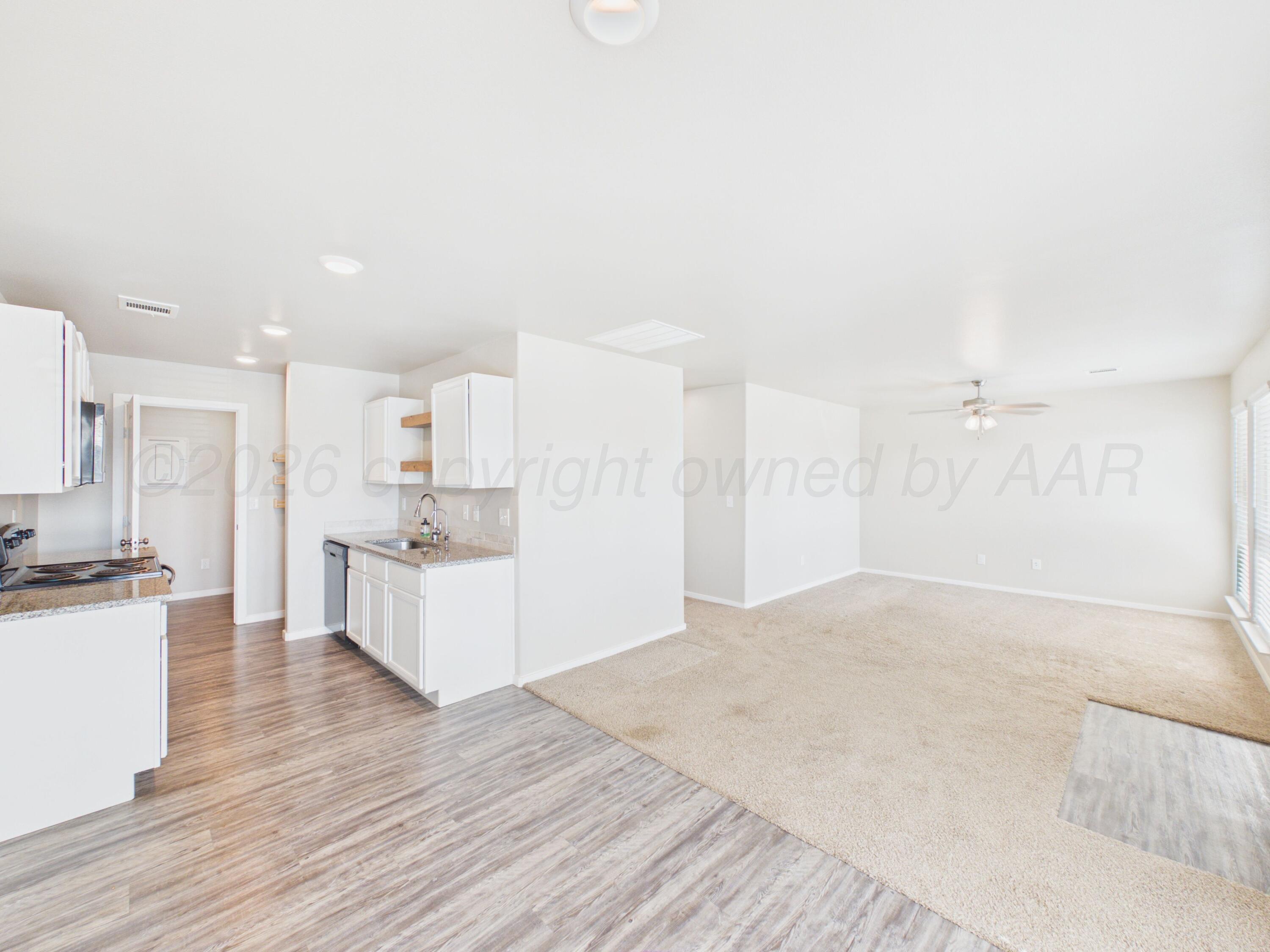 4712 Hinson Street Property Photo 2