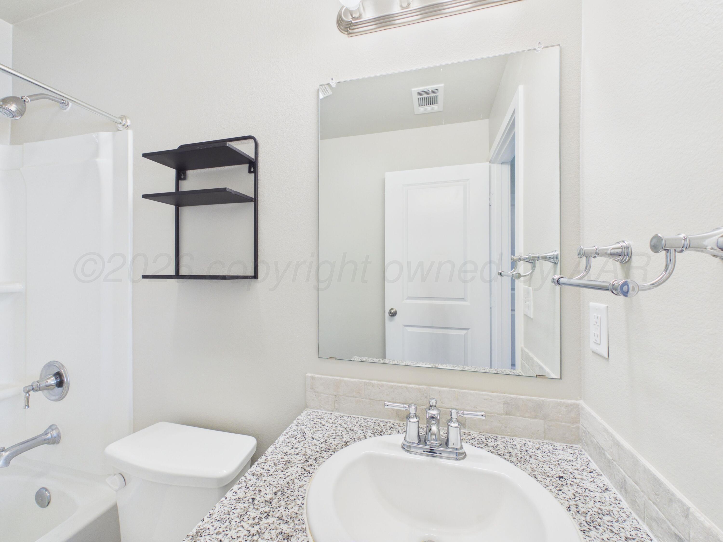4712 Hinson Street Property Photo 8